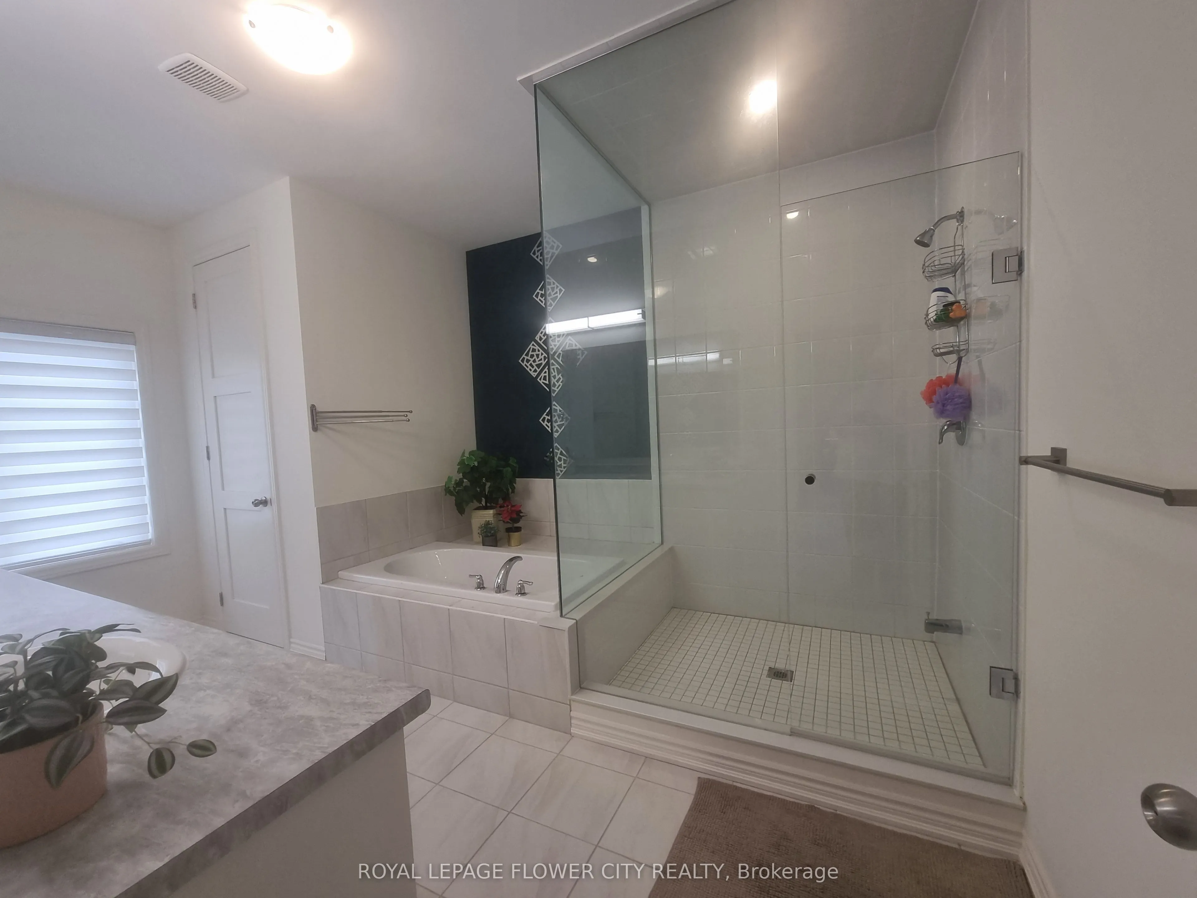 360 Valleyway Drive