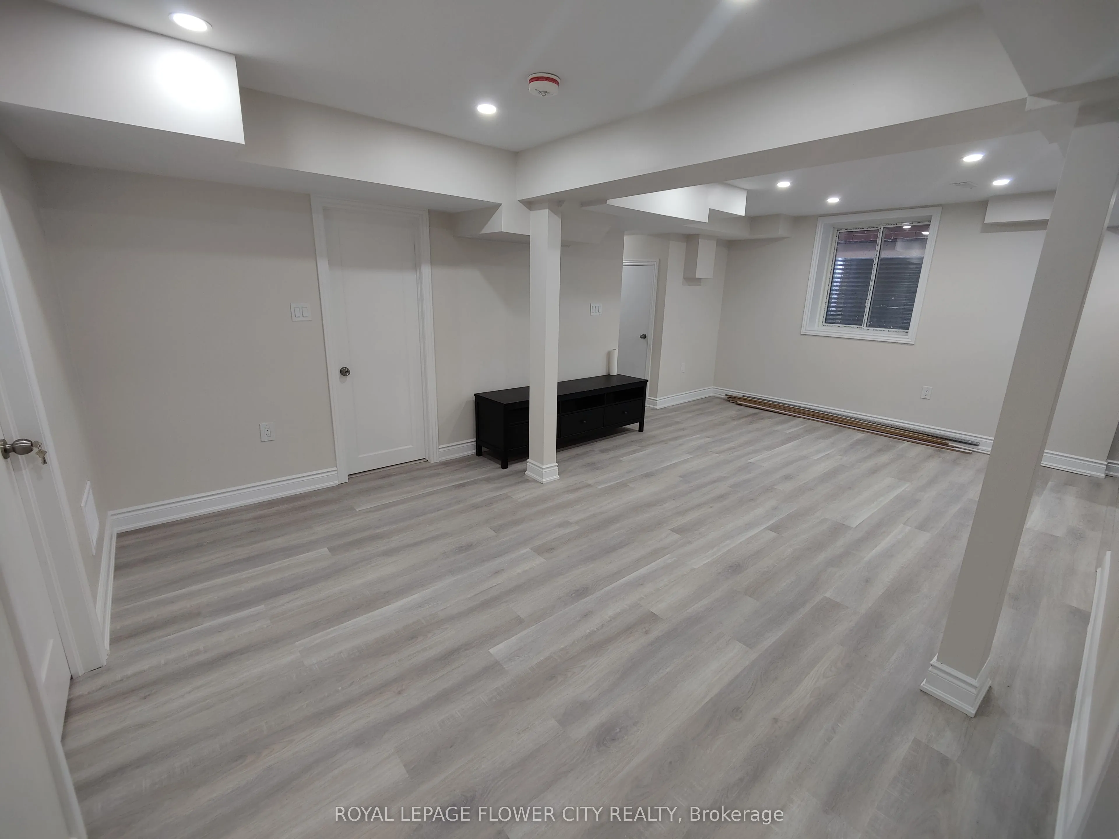 360 Valleyway Drive