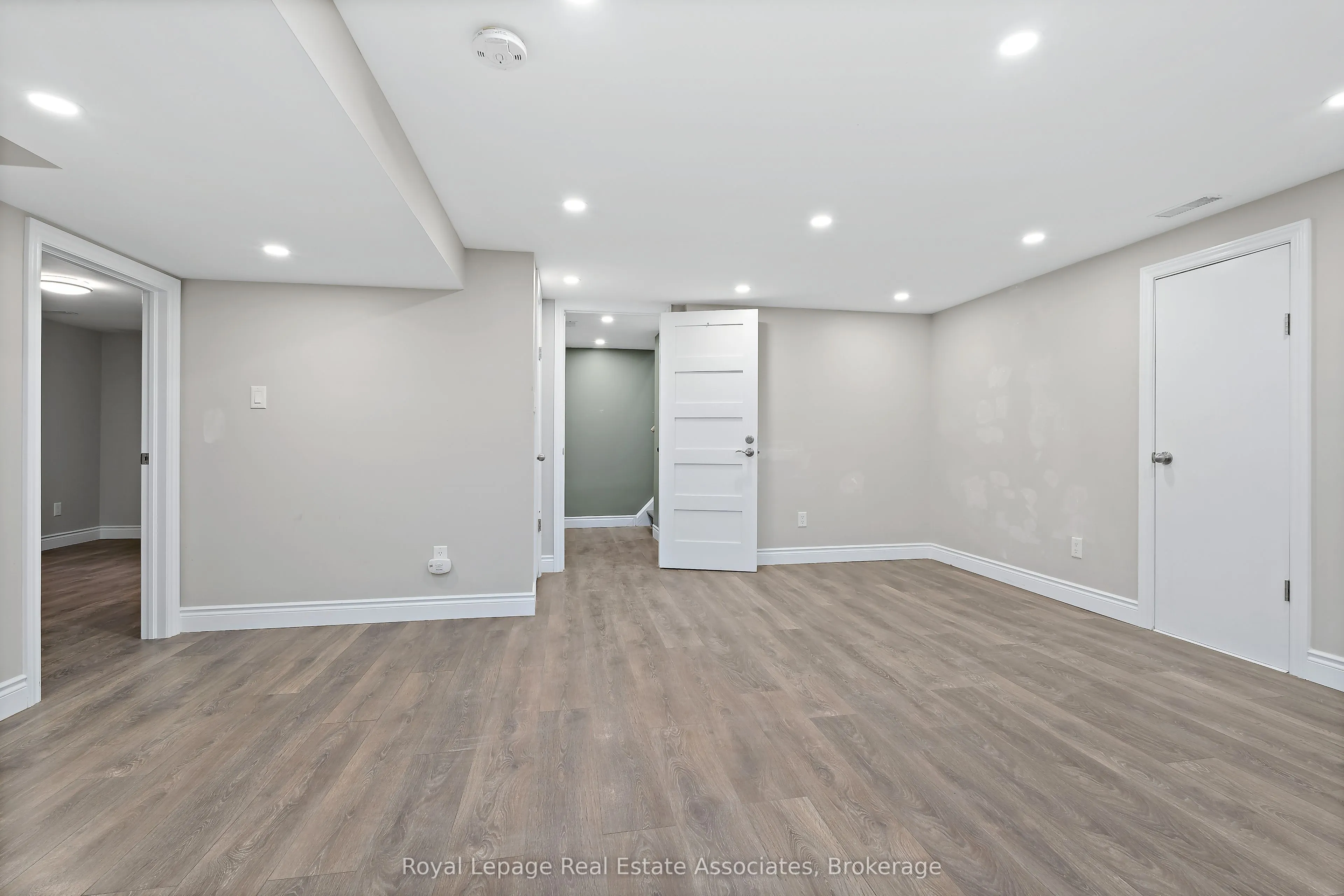 22 Byron Street