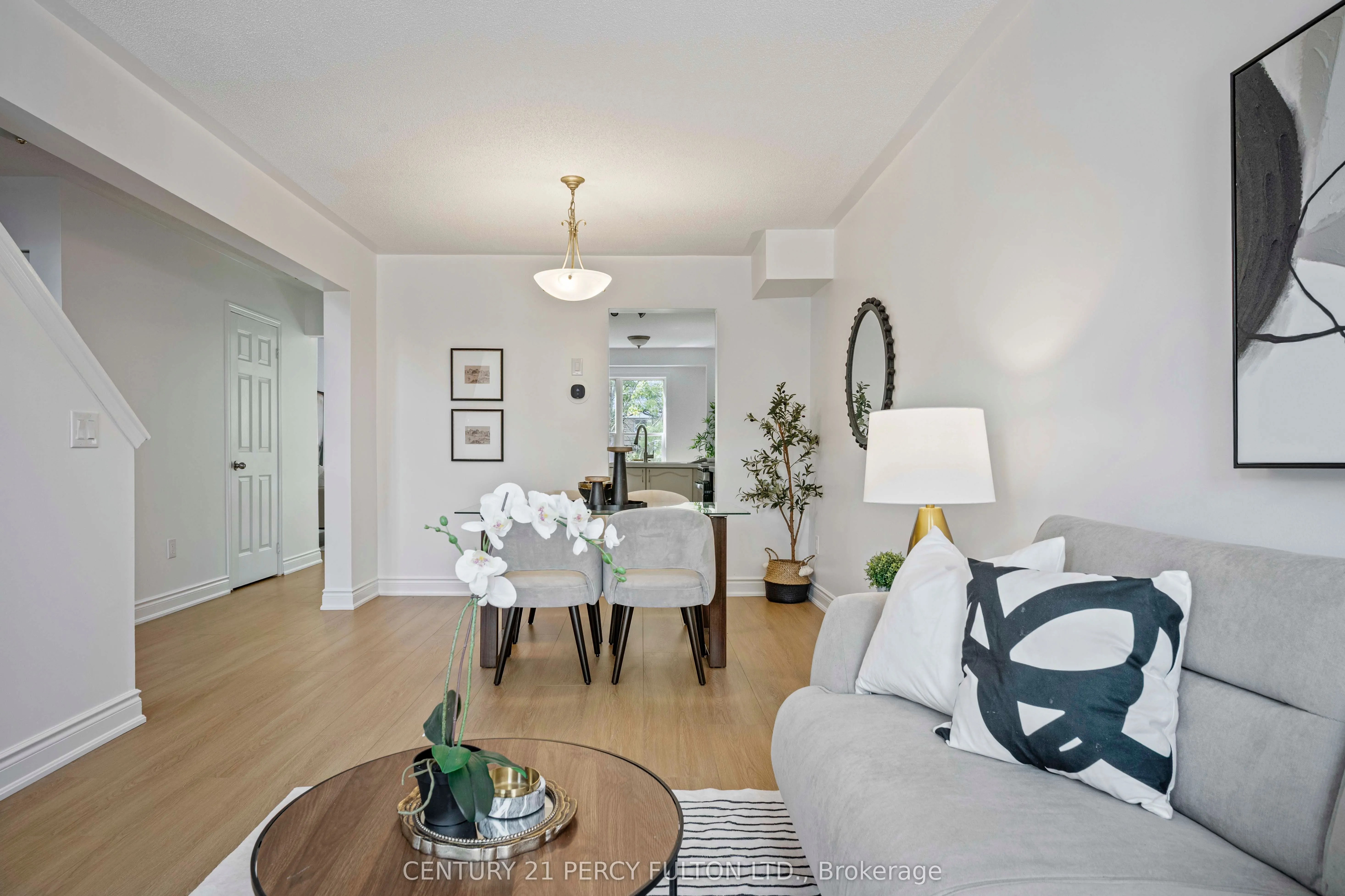 5980 Whitehorn Avenue, #90