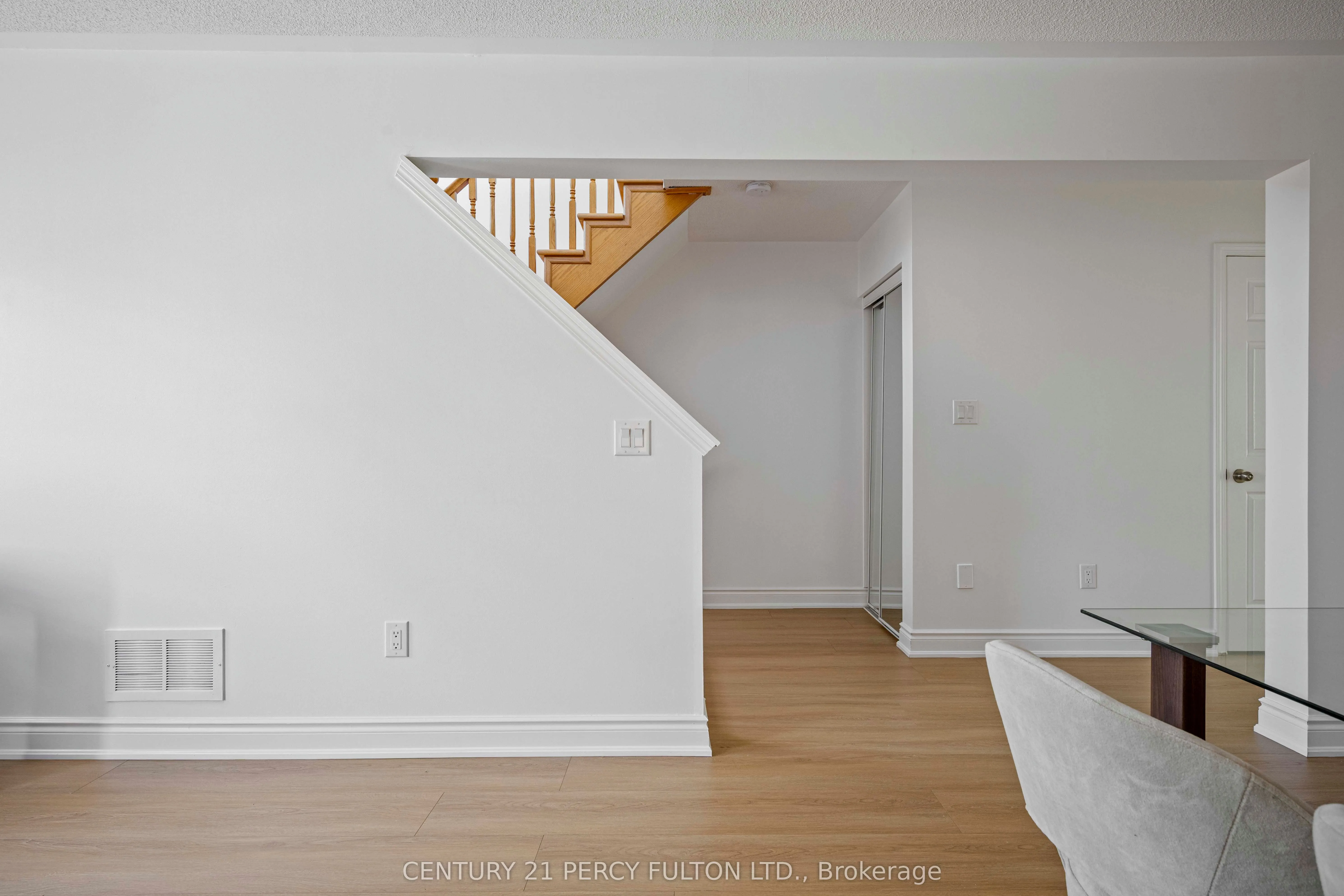 5980 Whitehorn Avenue, #90