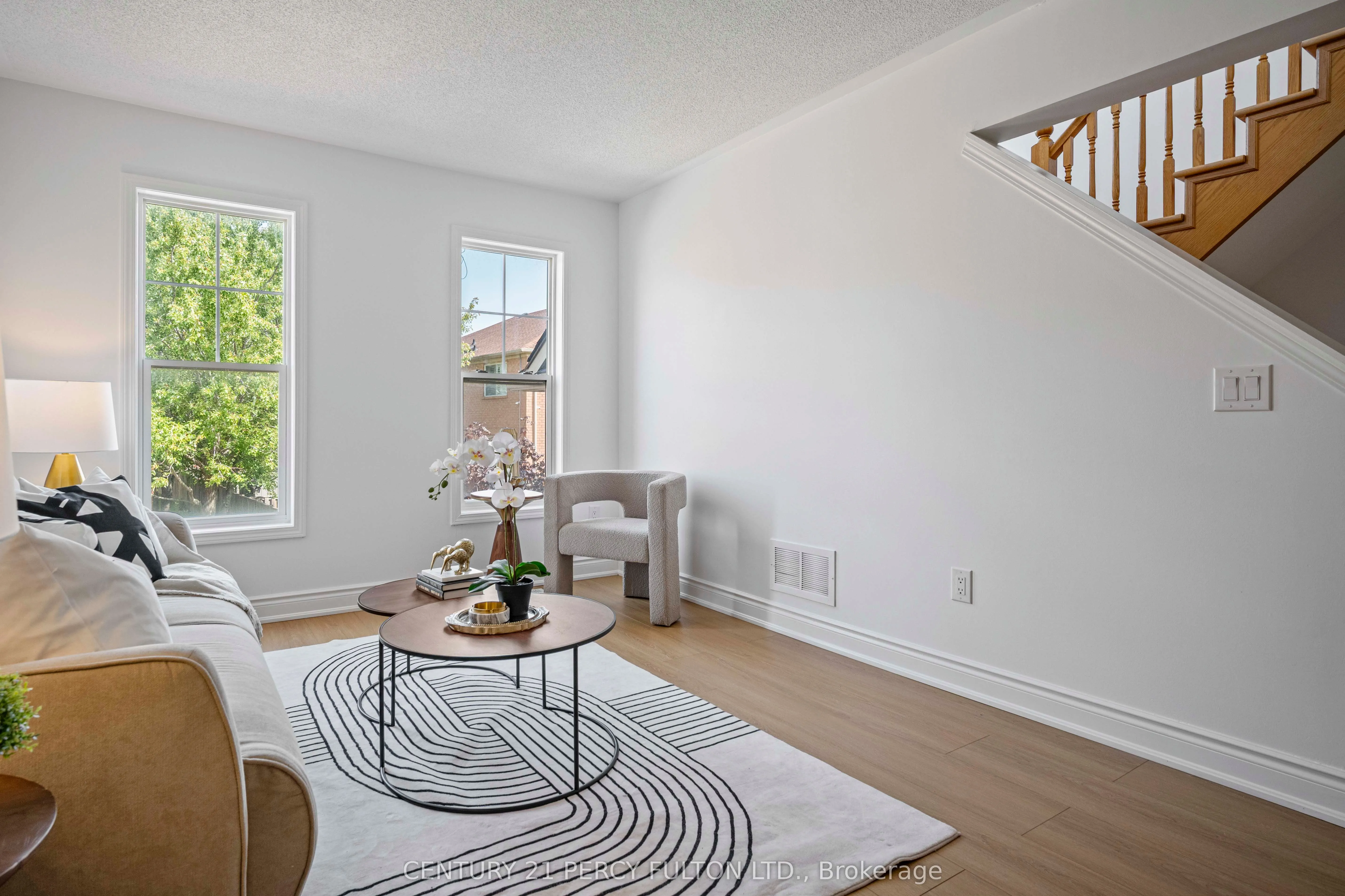 5980 Whitehorn Avenue, #90