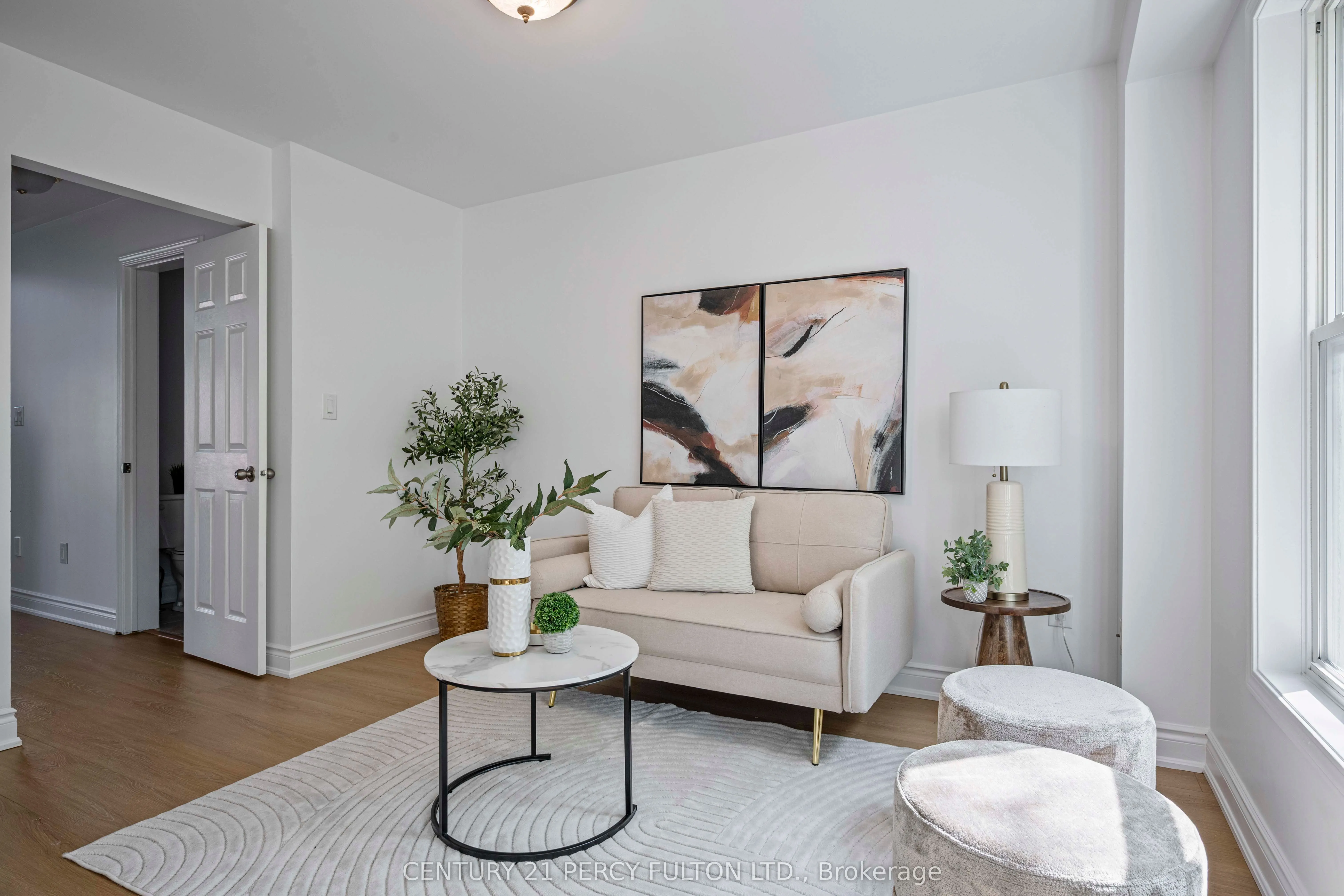 5980 Whitehorn Avenue, #90