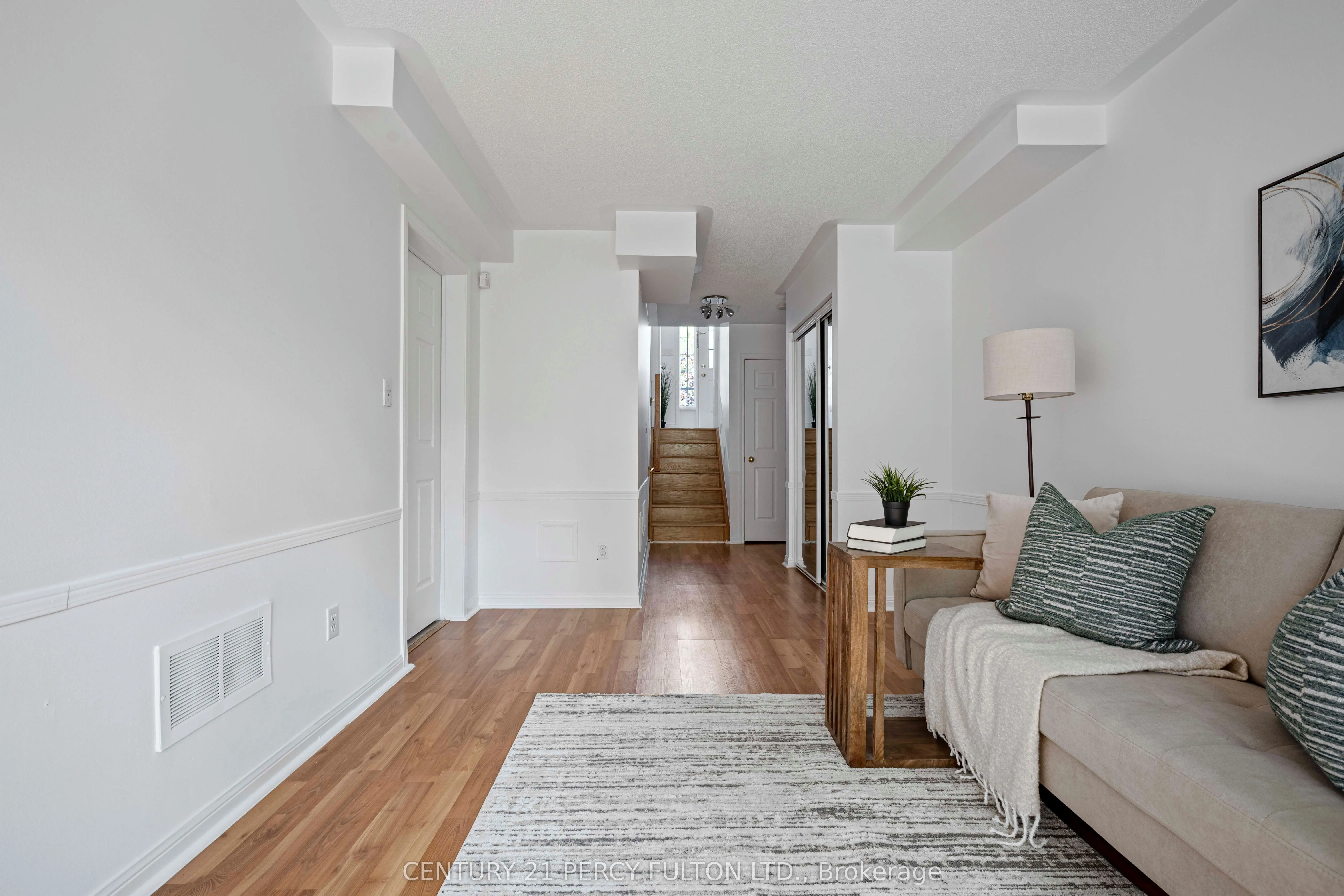 5980 Whitehorn Avenue, #90