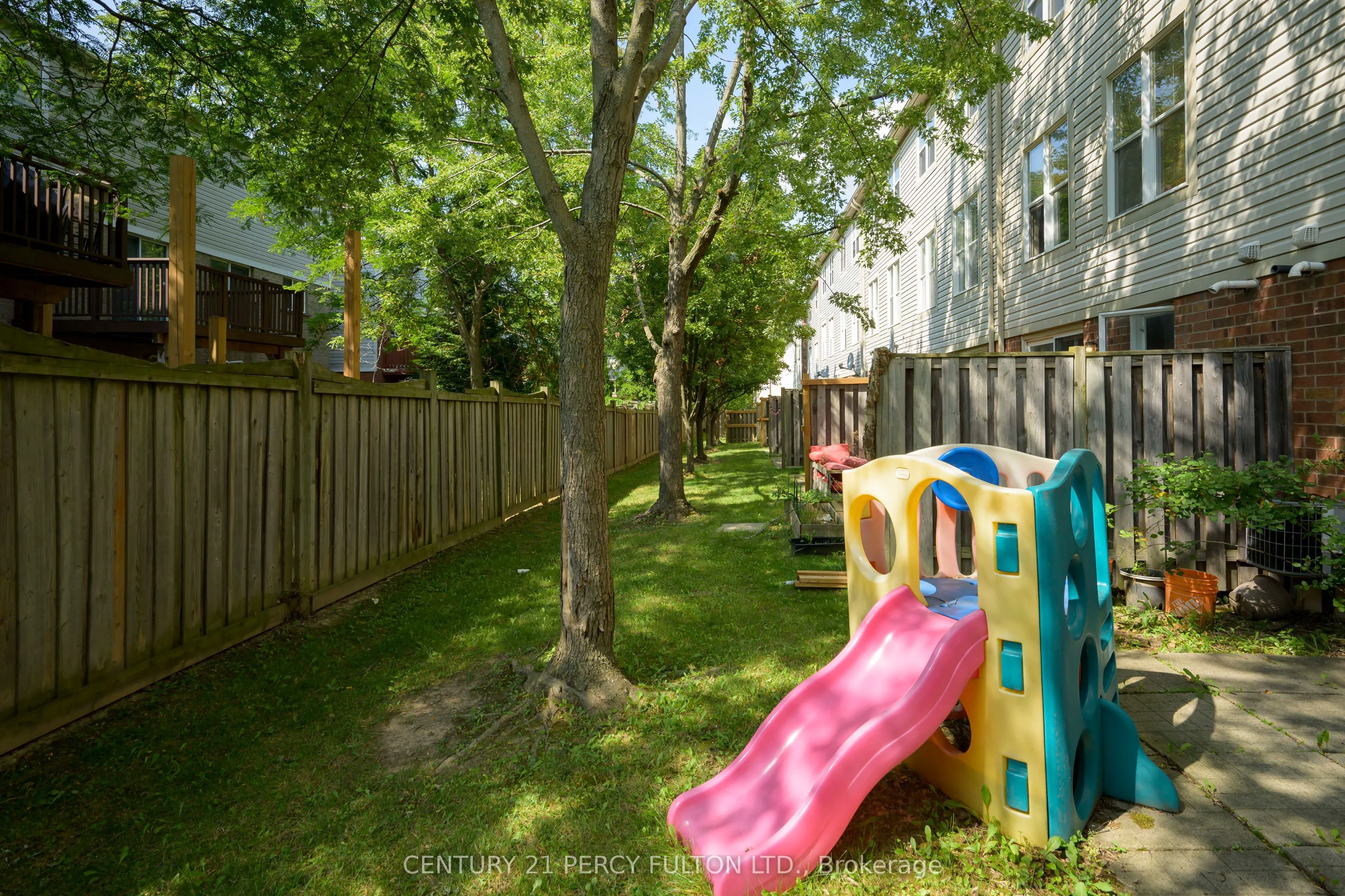 5980 Whitehorn Avenue, #90