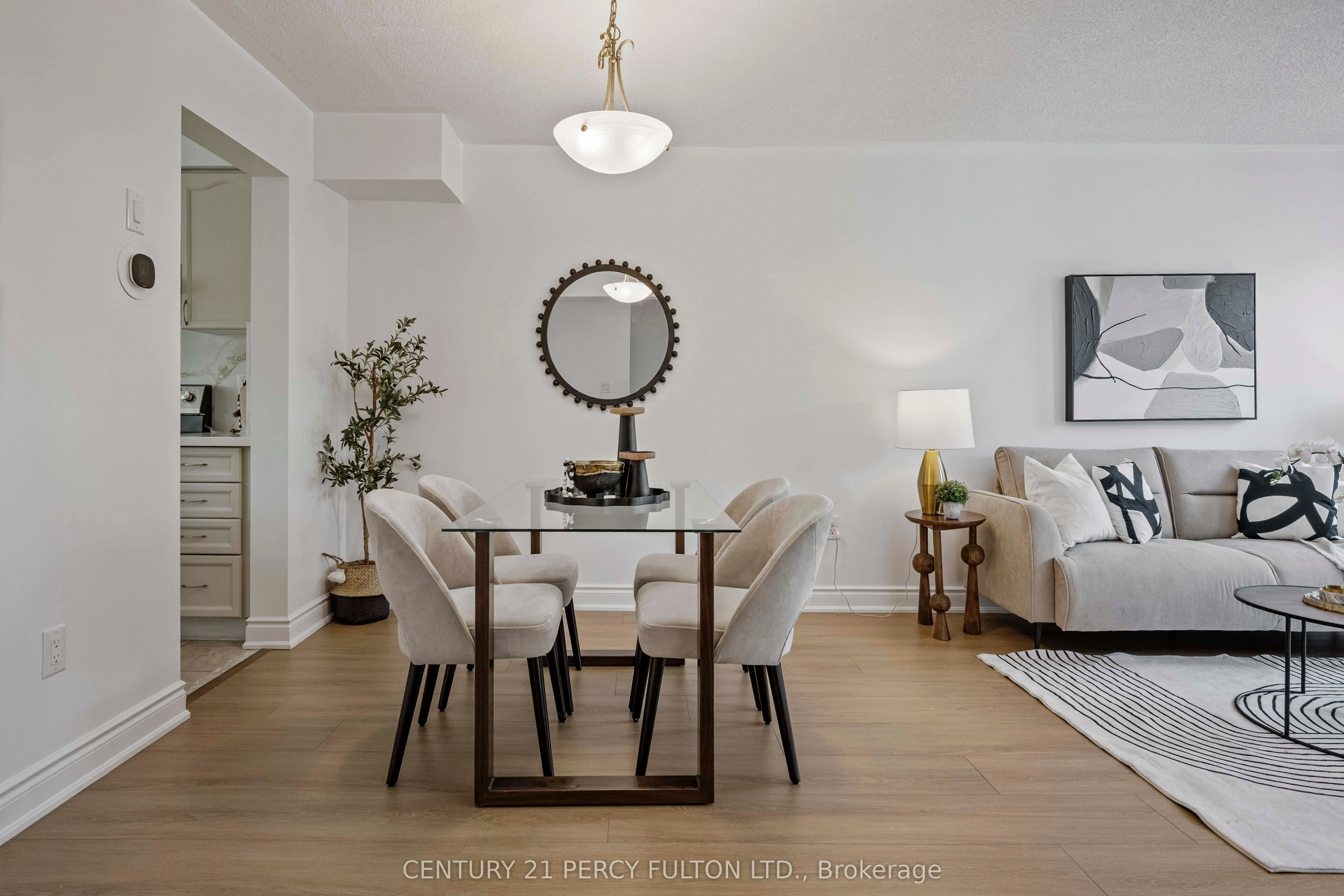 5980 Whitehorn Avenue, #90