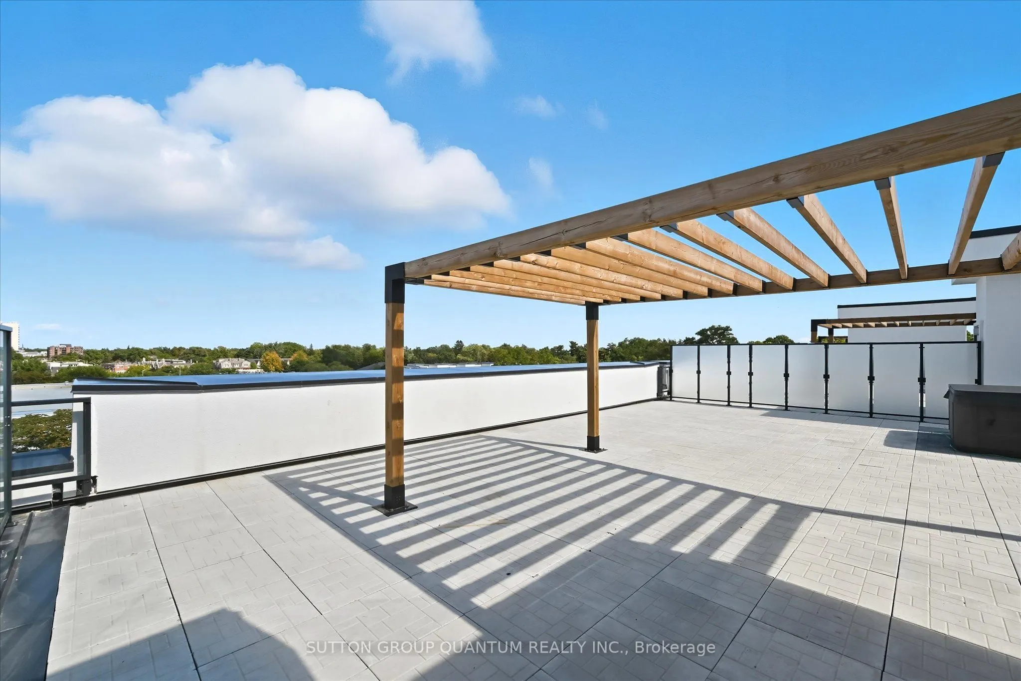 123 Maurice Drive, #409