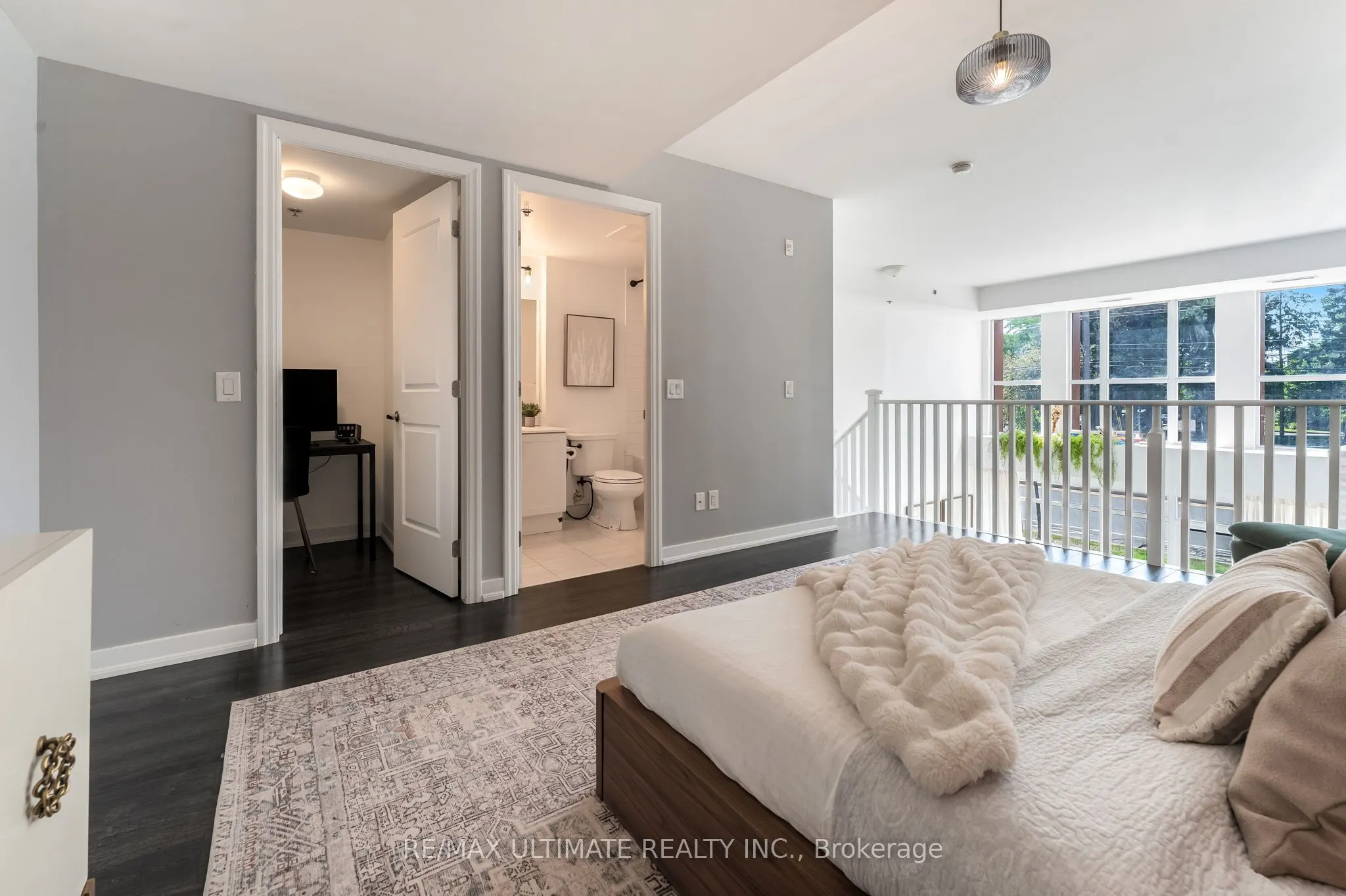 5001 Corporate Drive, #104
