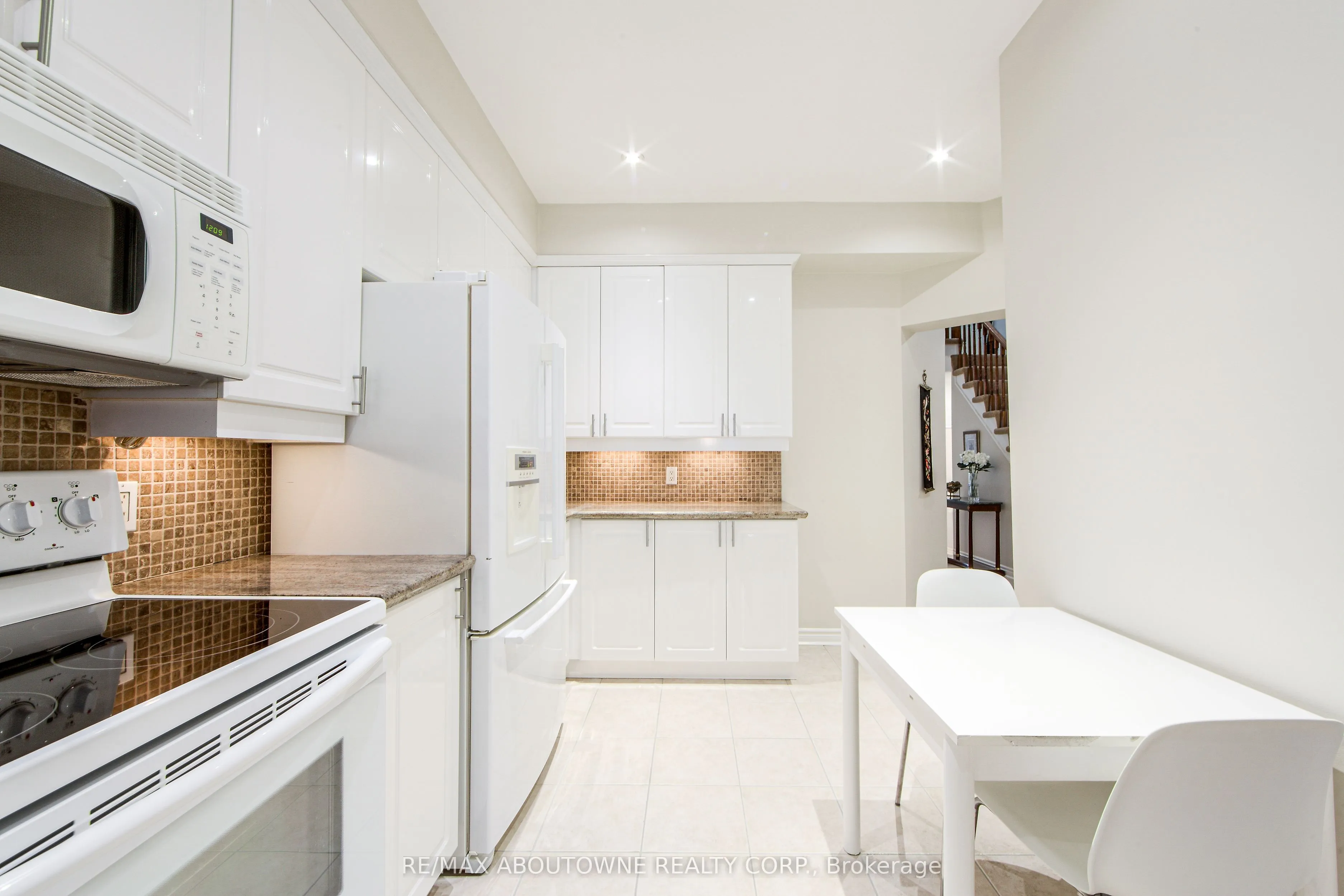 300 Ravineview Way, #21