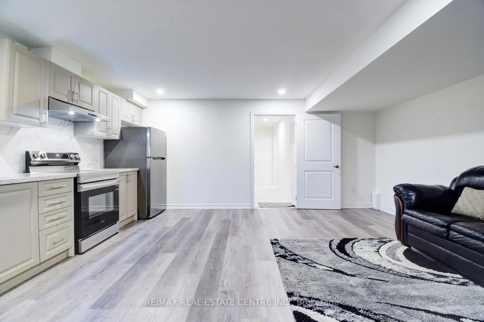 1369 Farmstead Drive