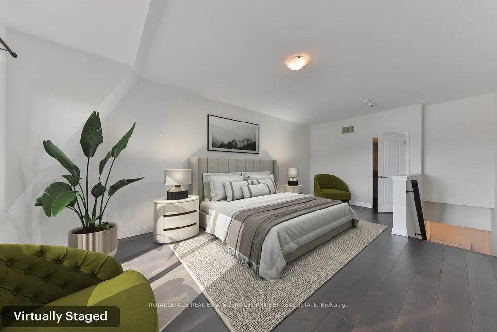 2160 Trafalgar Road W, #10