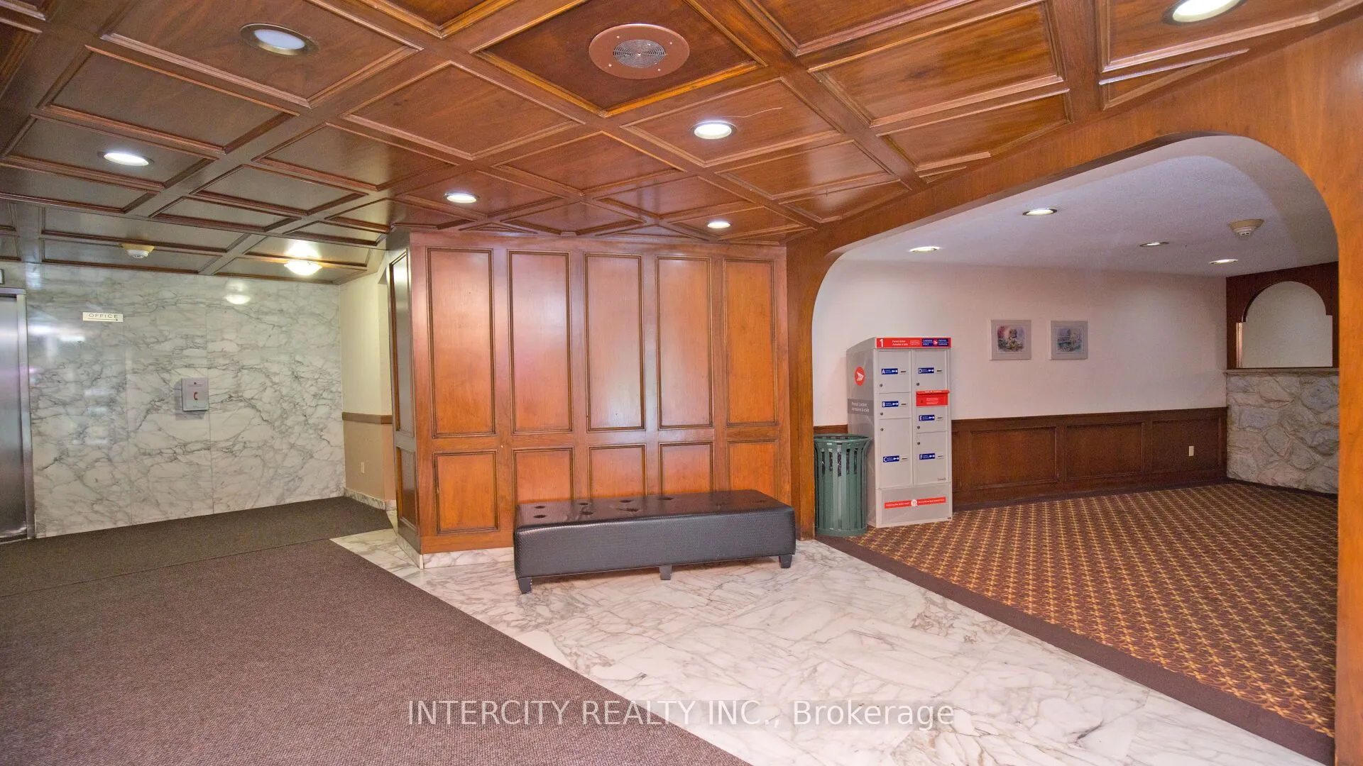 3555 Derry Road E, #907