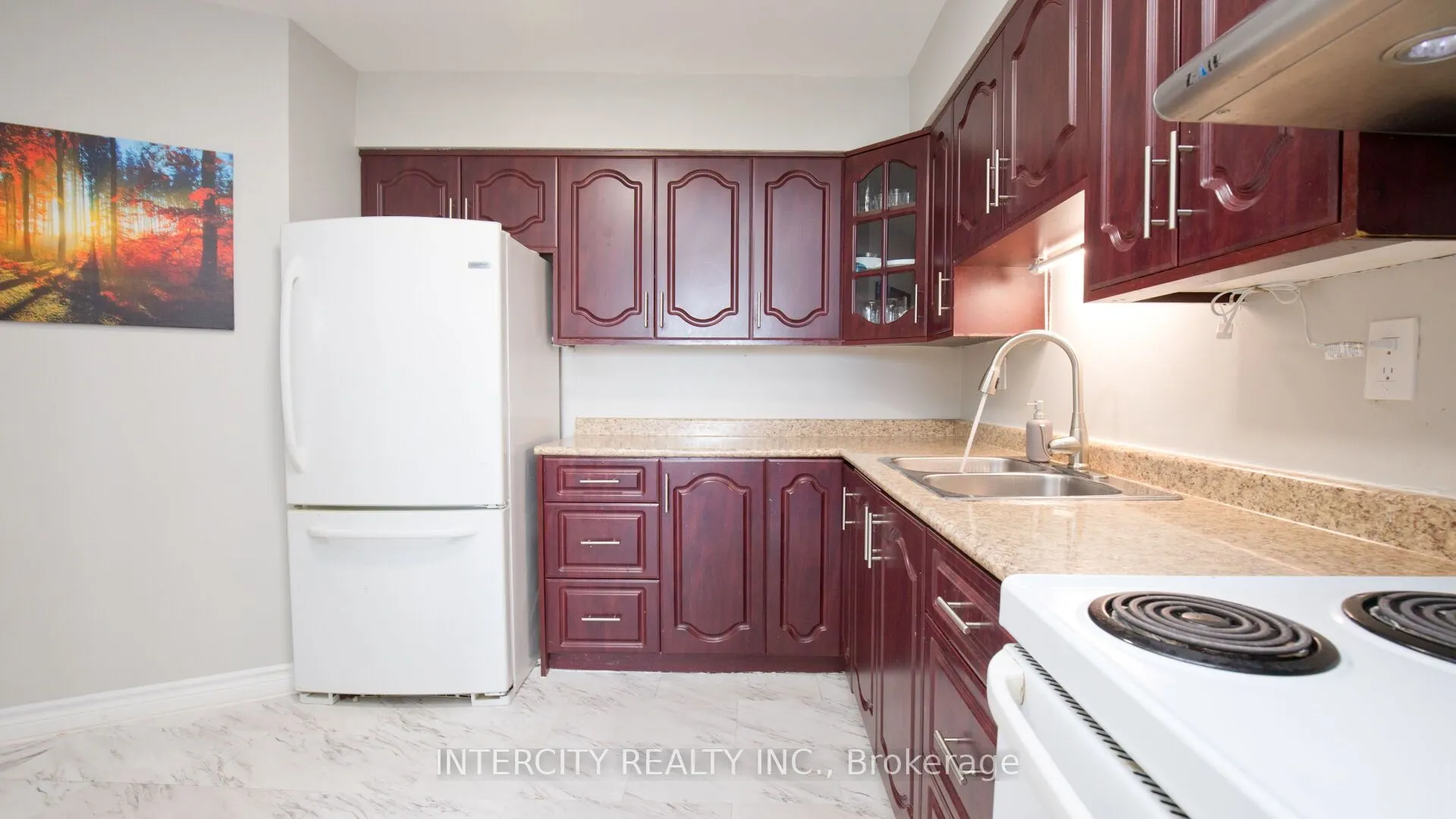 3555 Derry Road E, #907