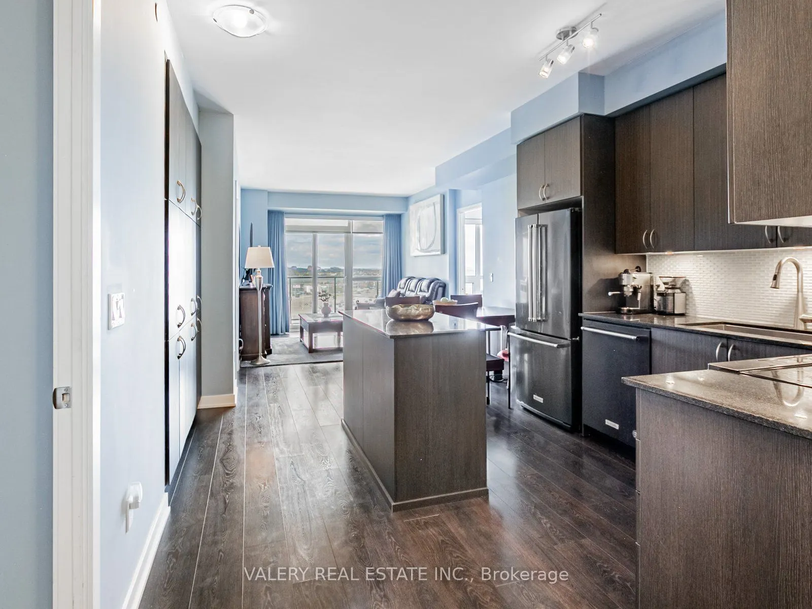 4655 Glen Erin Drive, #1002