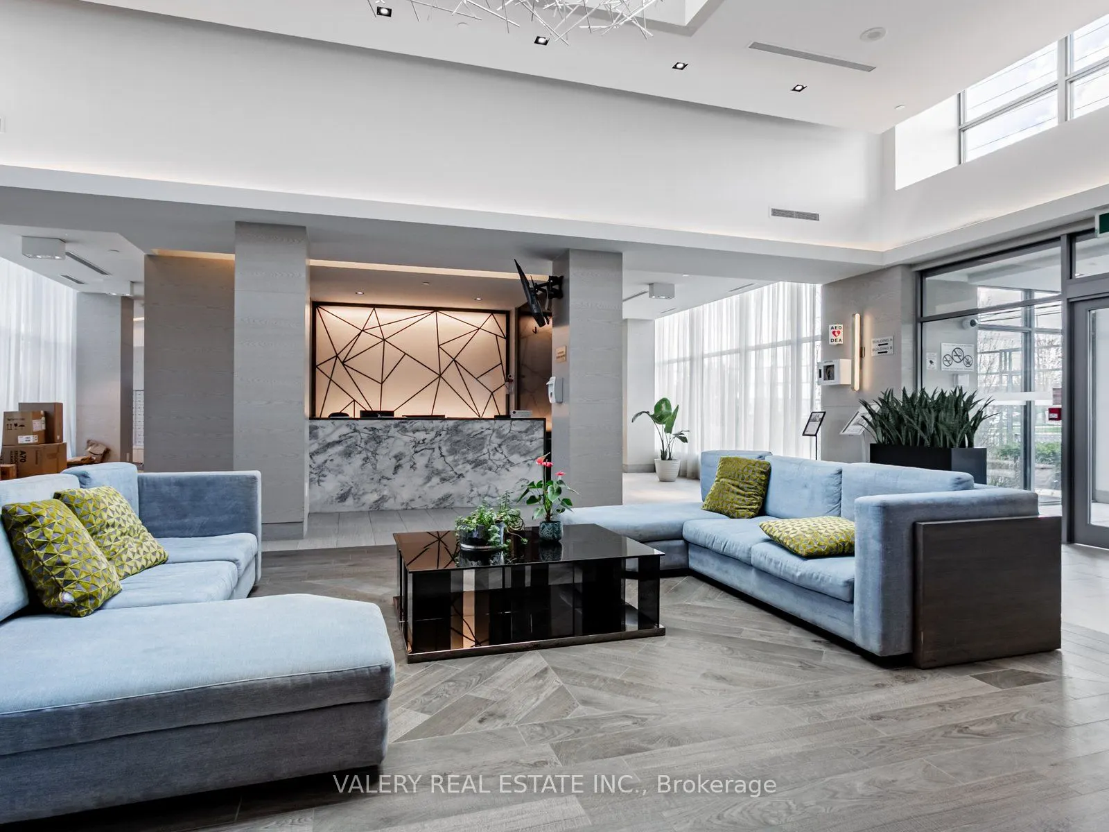 4655 Glen Erin Drive, #1002