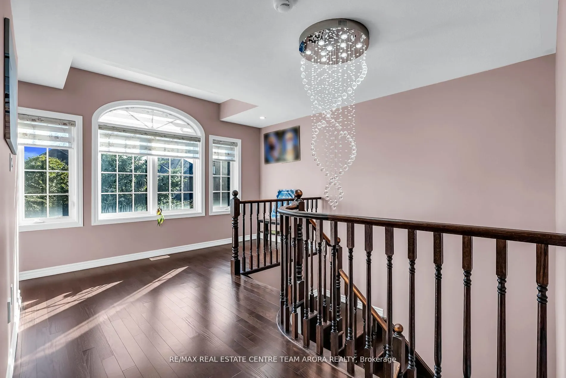 25 Hammerhead Road