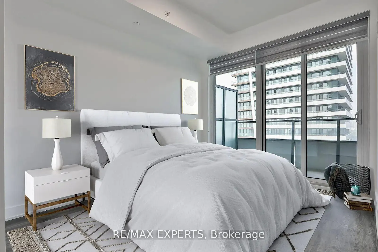 20 Shore Breeze Drive, #3703