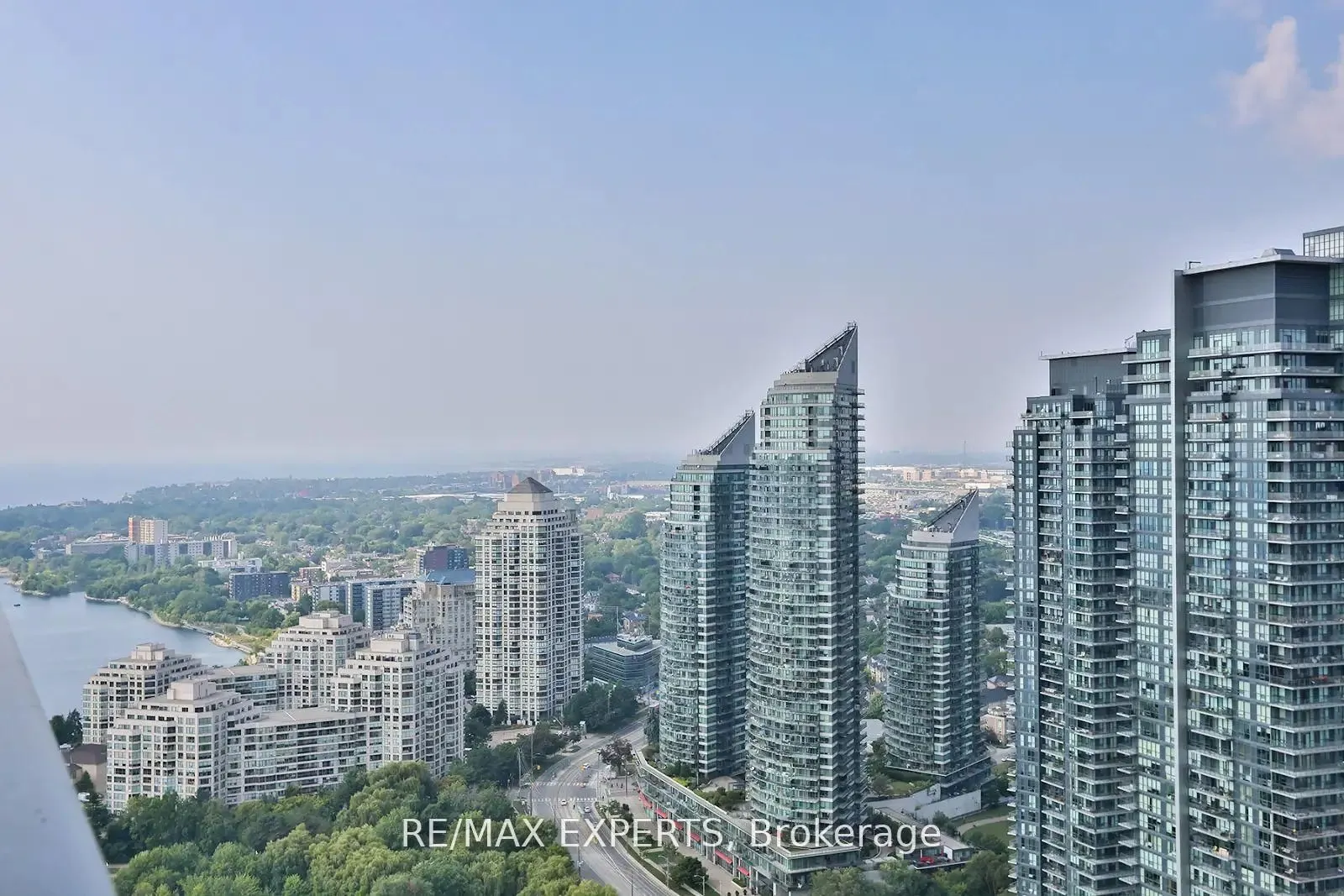 20 Shore Breeze Drive, #3703
