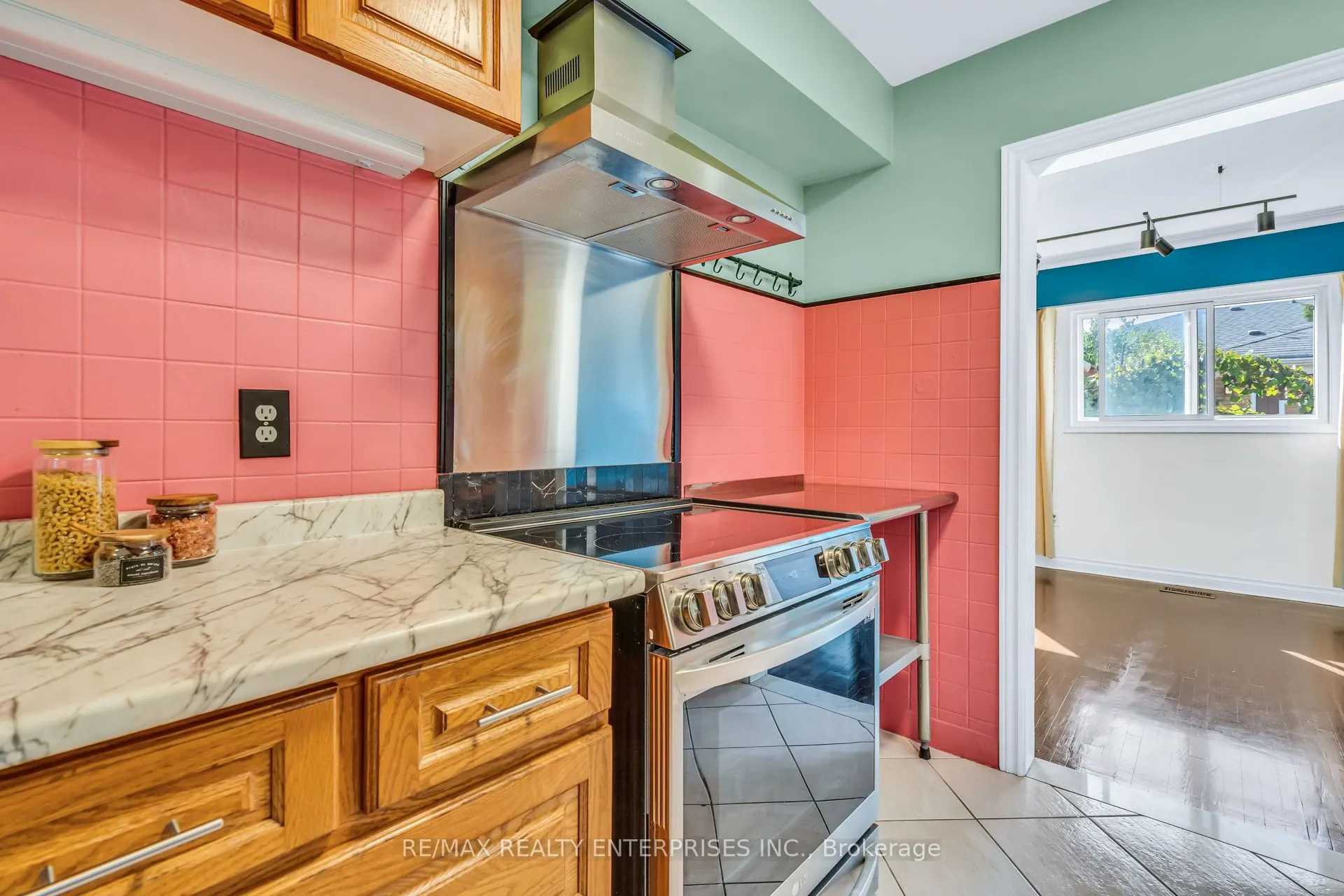 79 Watney Crescent