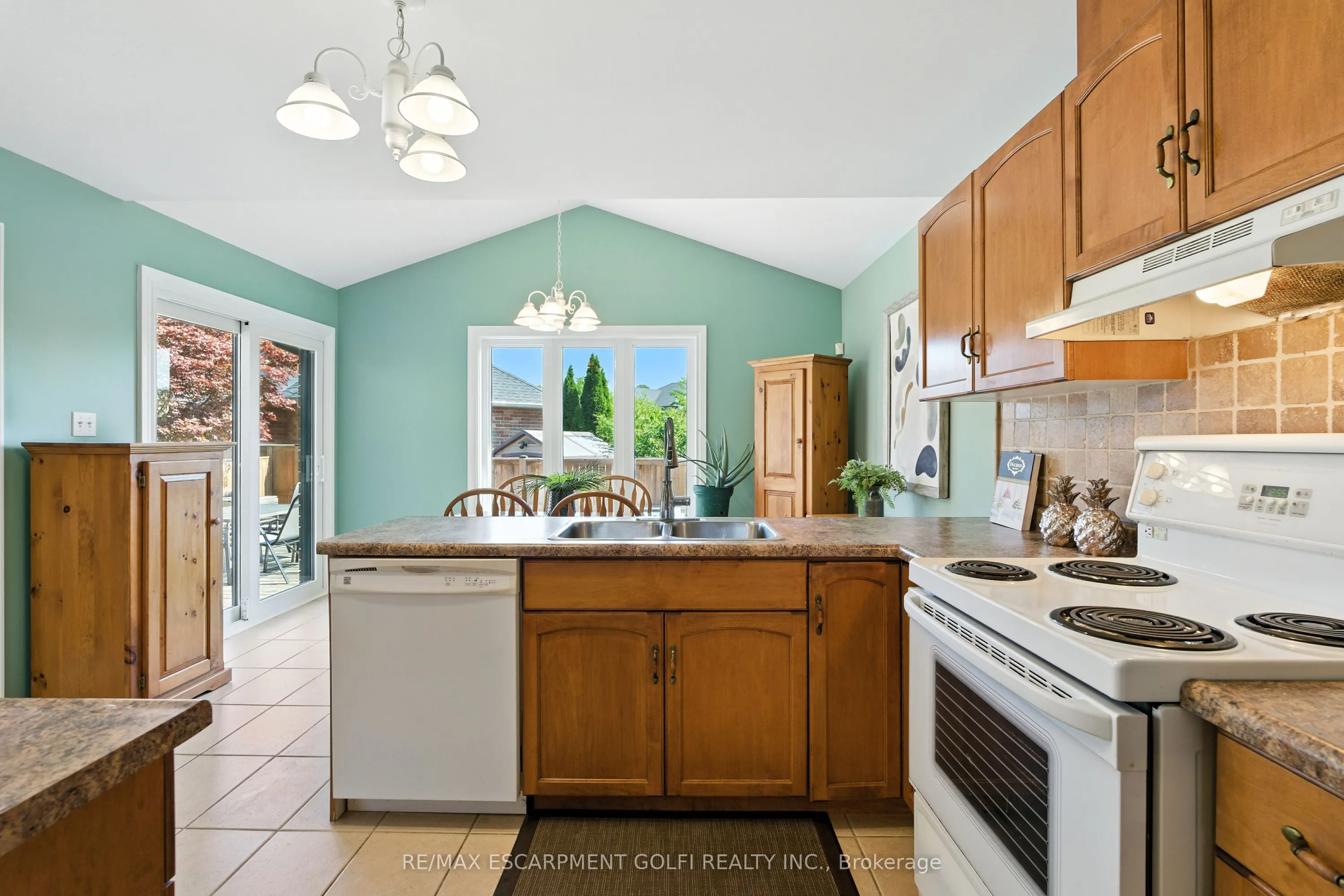 516 Sandcherry Drive