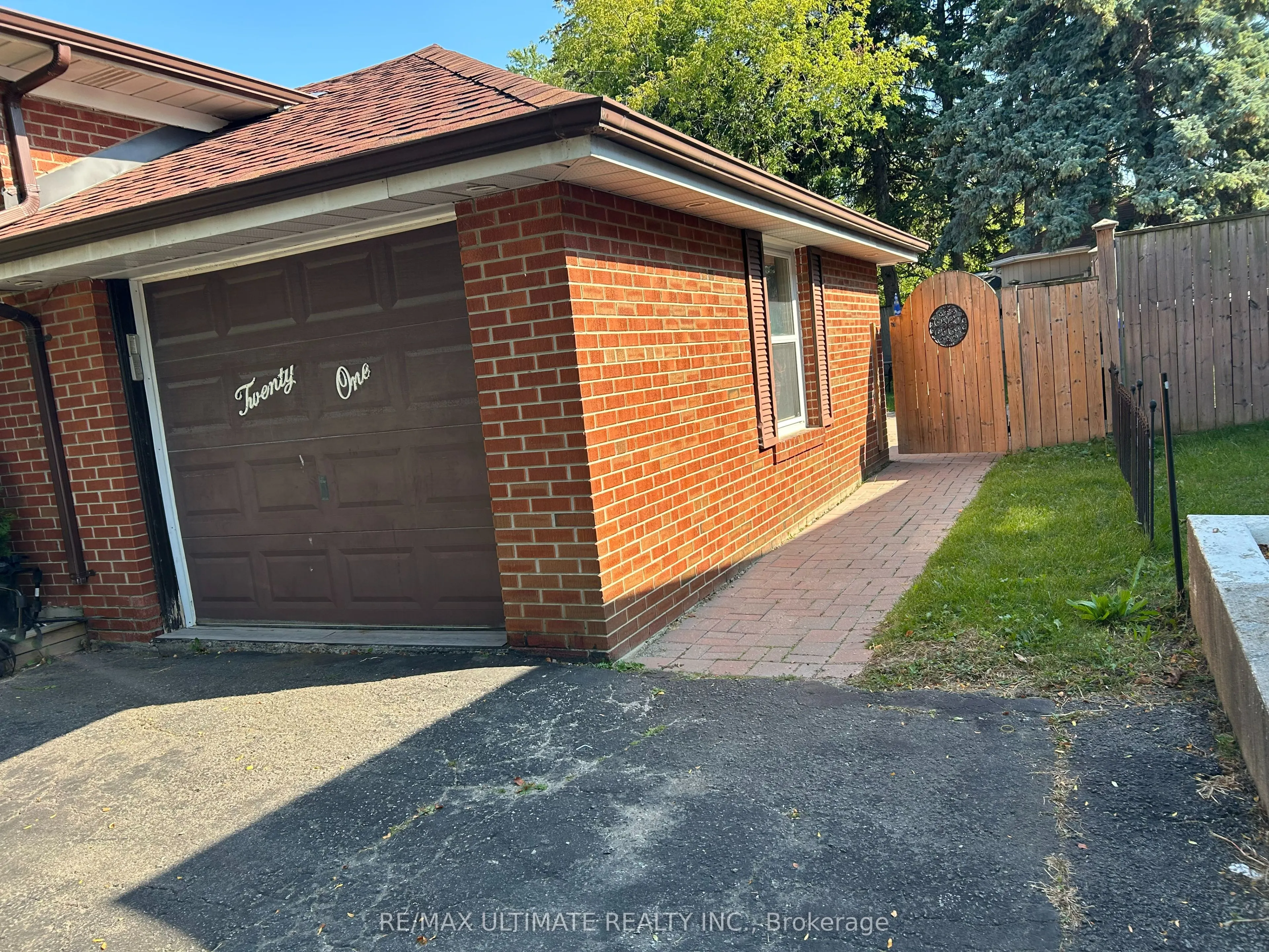 21 Benway Drive