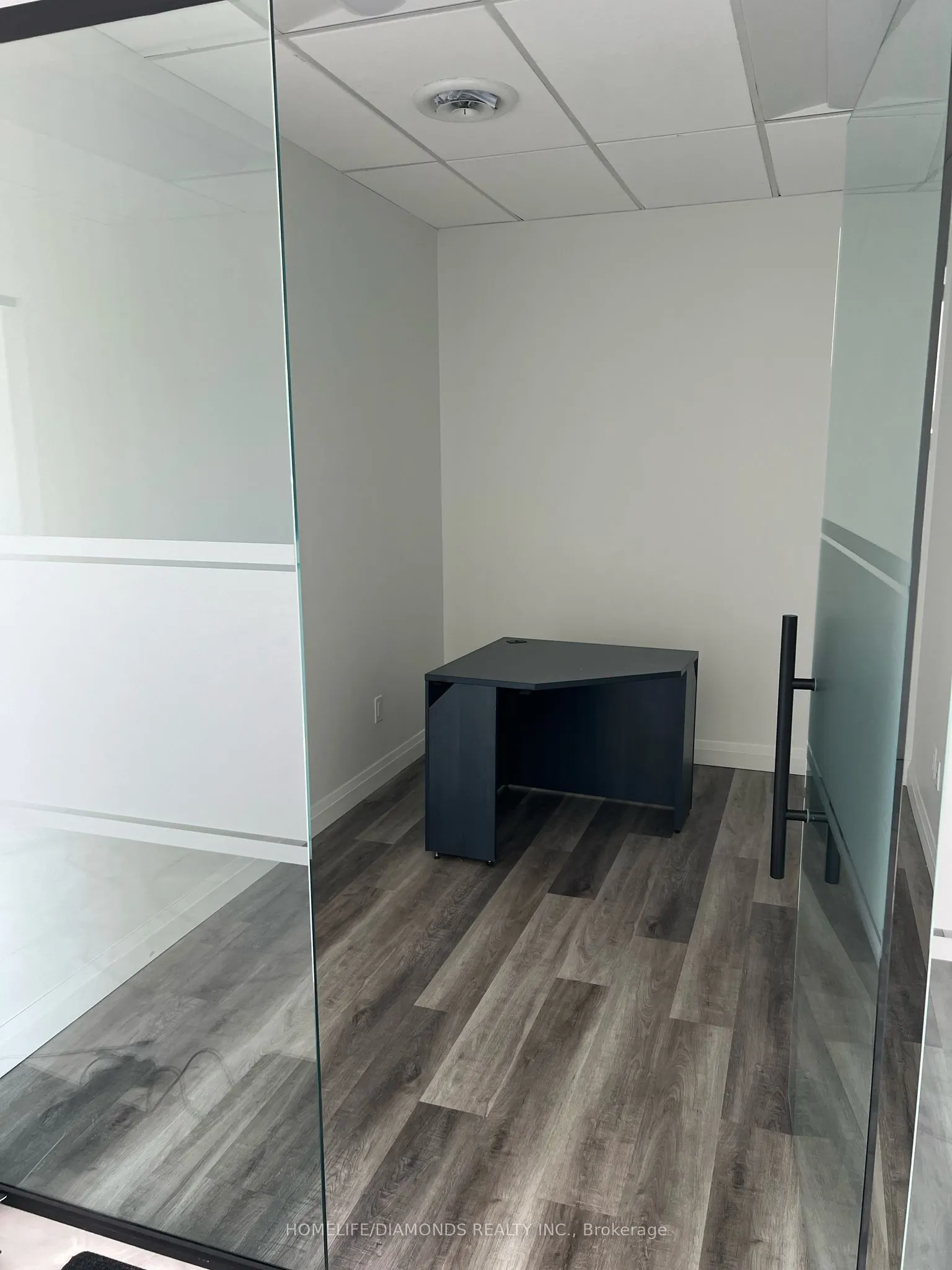 1830 Dundas Street E, #202