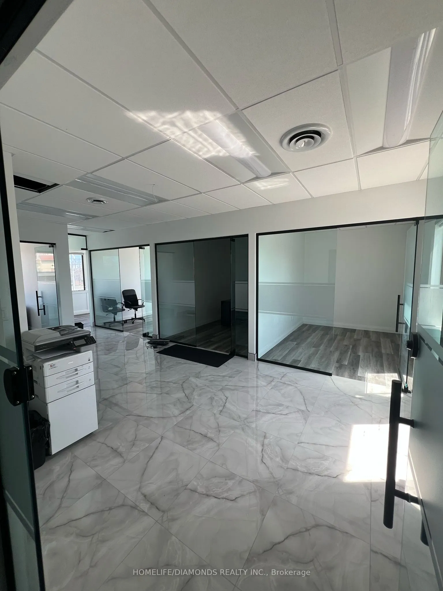 1830 Dundas Street E, #202