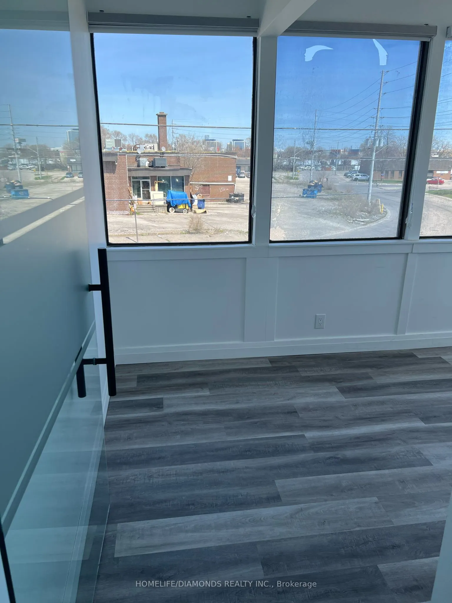 1830 Dundas Street E, #202