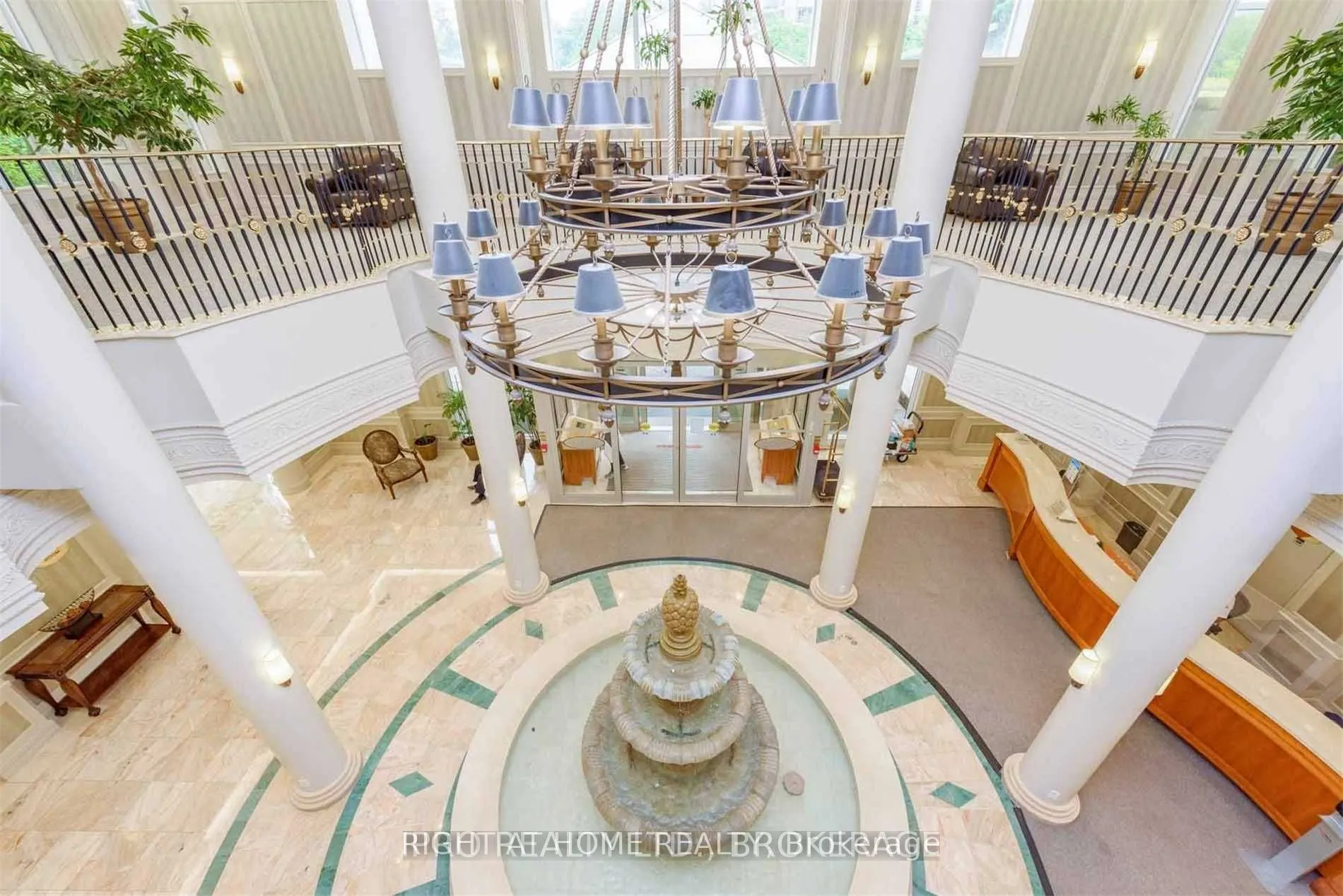 35 Kingsbridge Garden Circle, #2607
