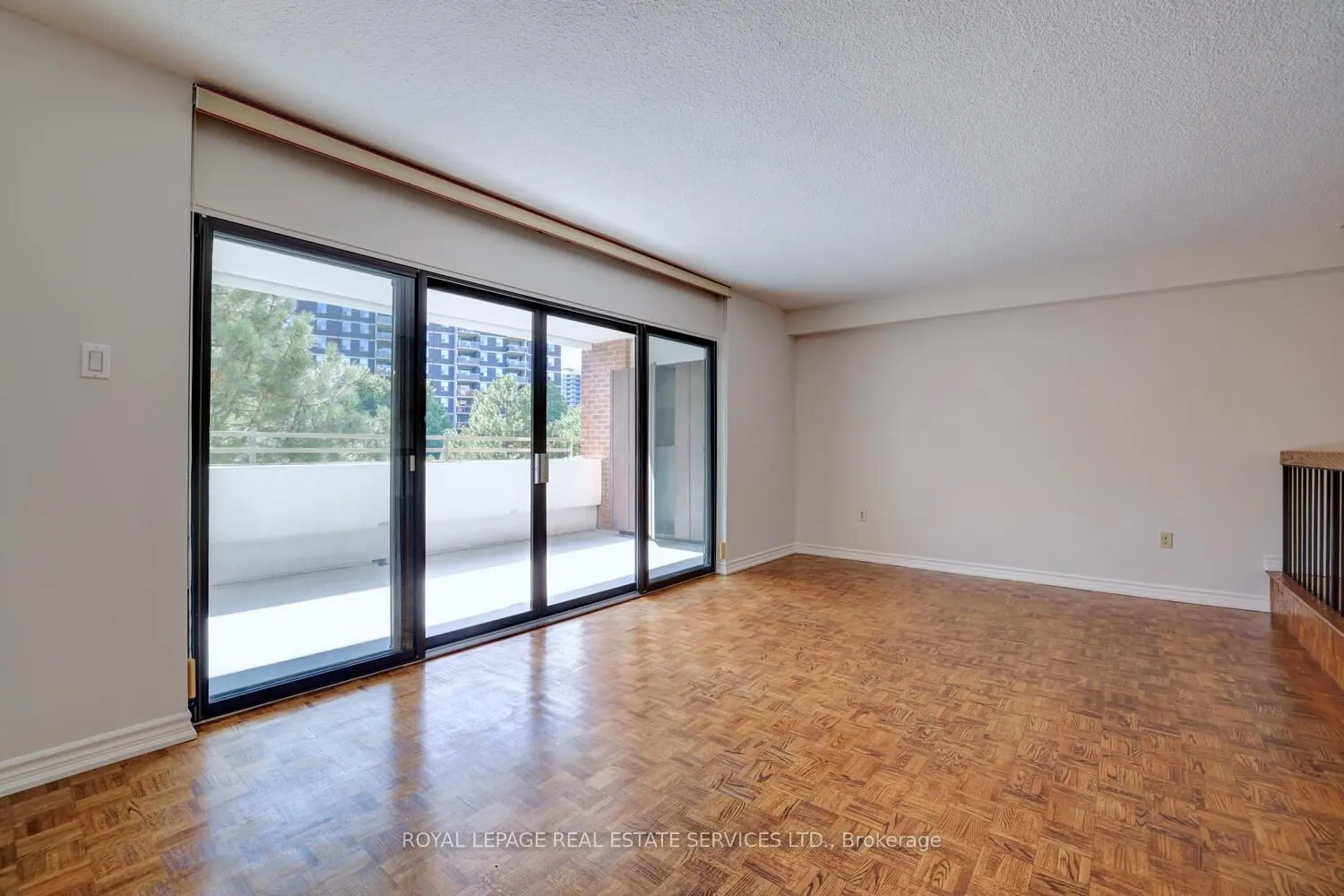 965 Inverhouse Drive, #506