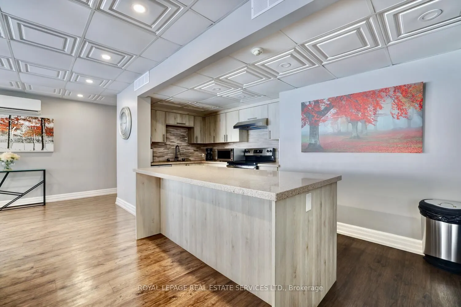 965 Inverhouse Drive, #506
