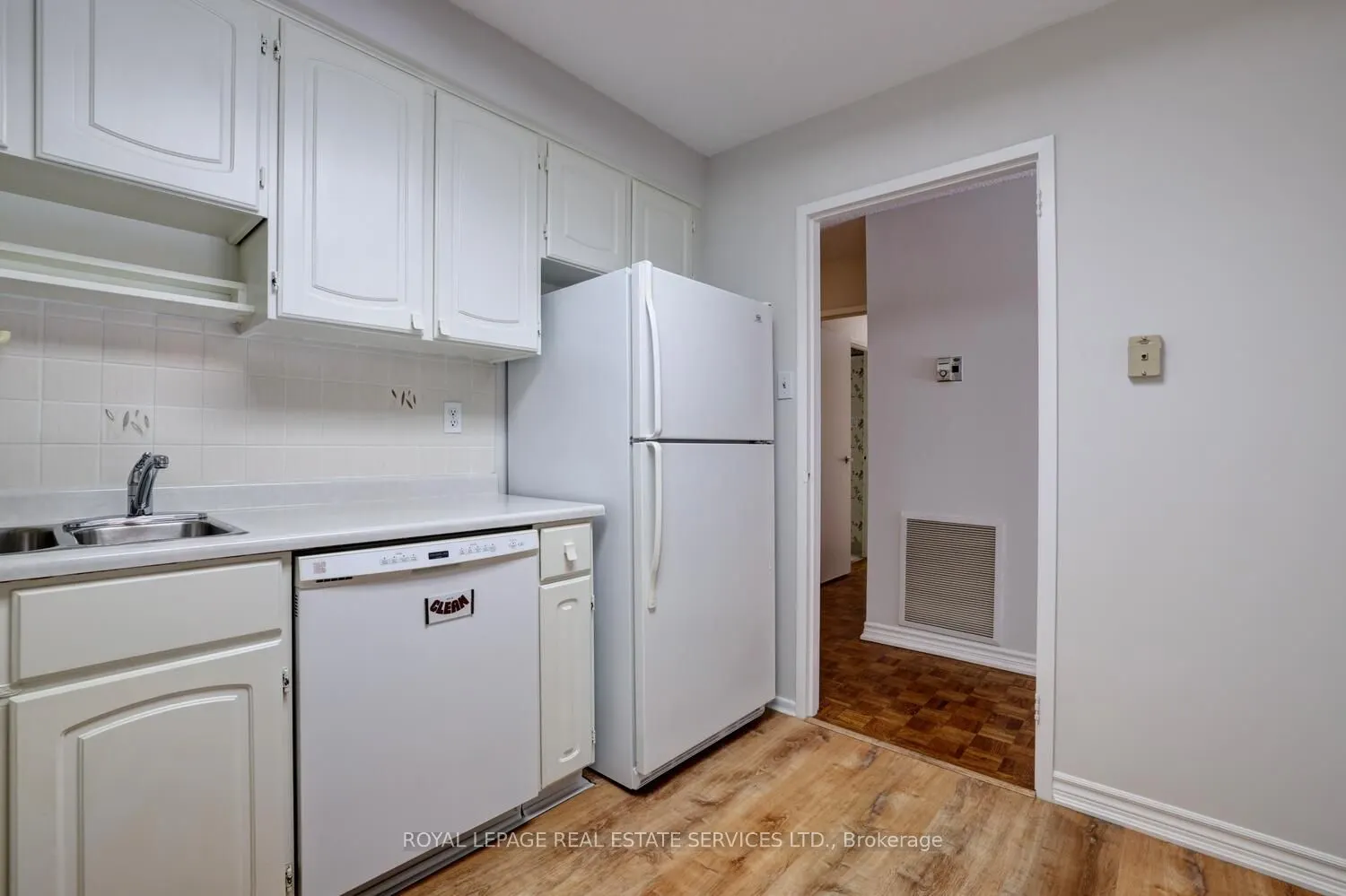 965 Inverhouse Drive, #506