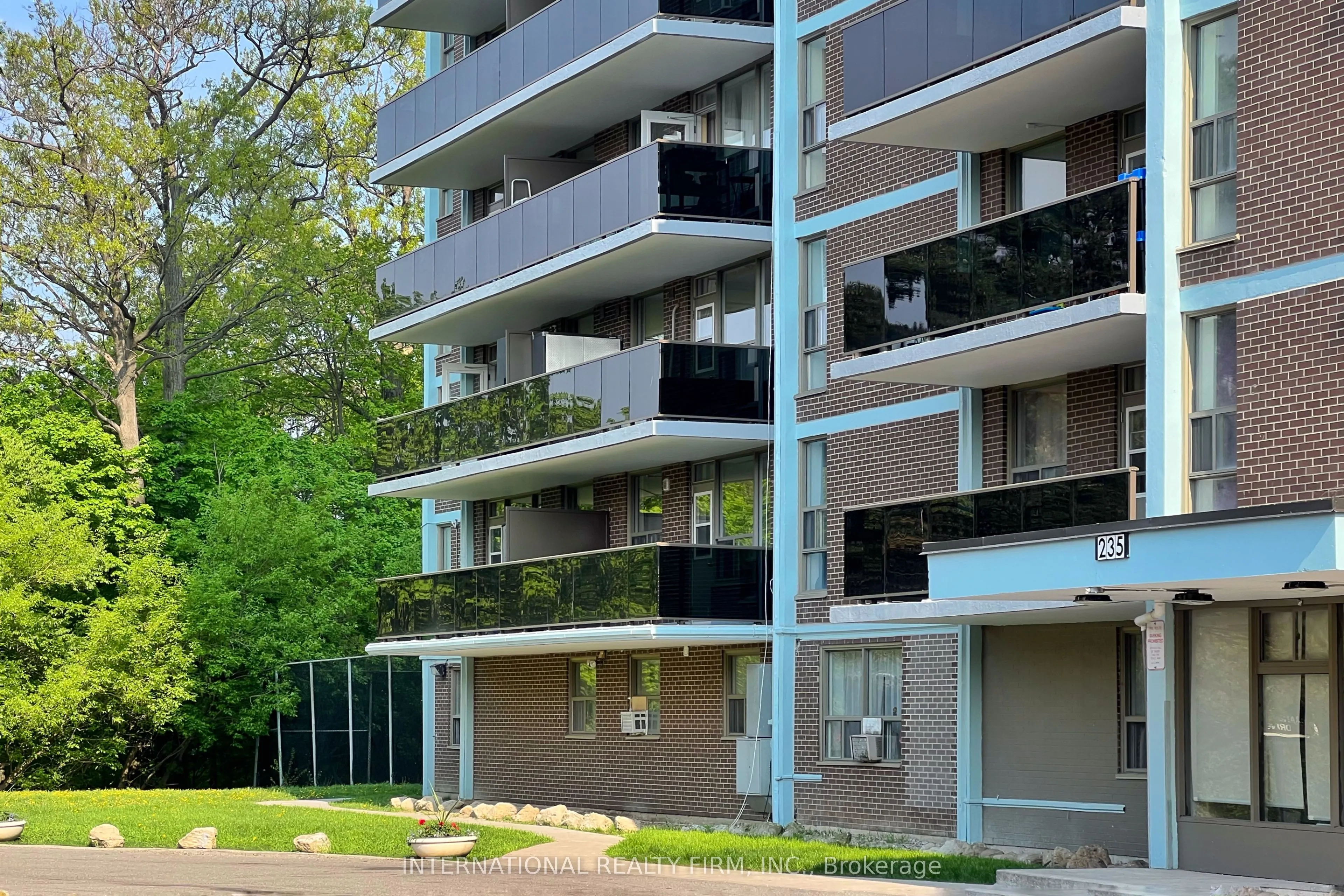 235 Grandravine Drive, #502