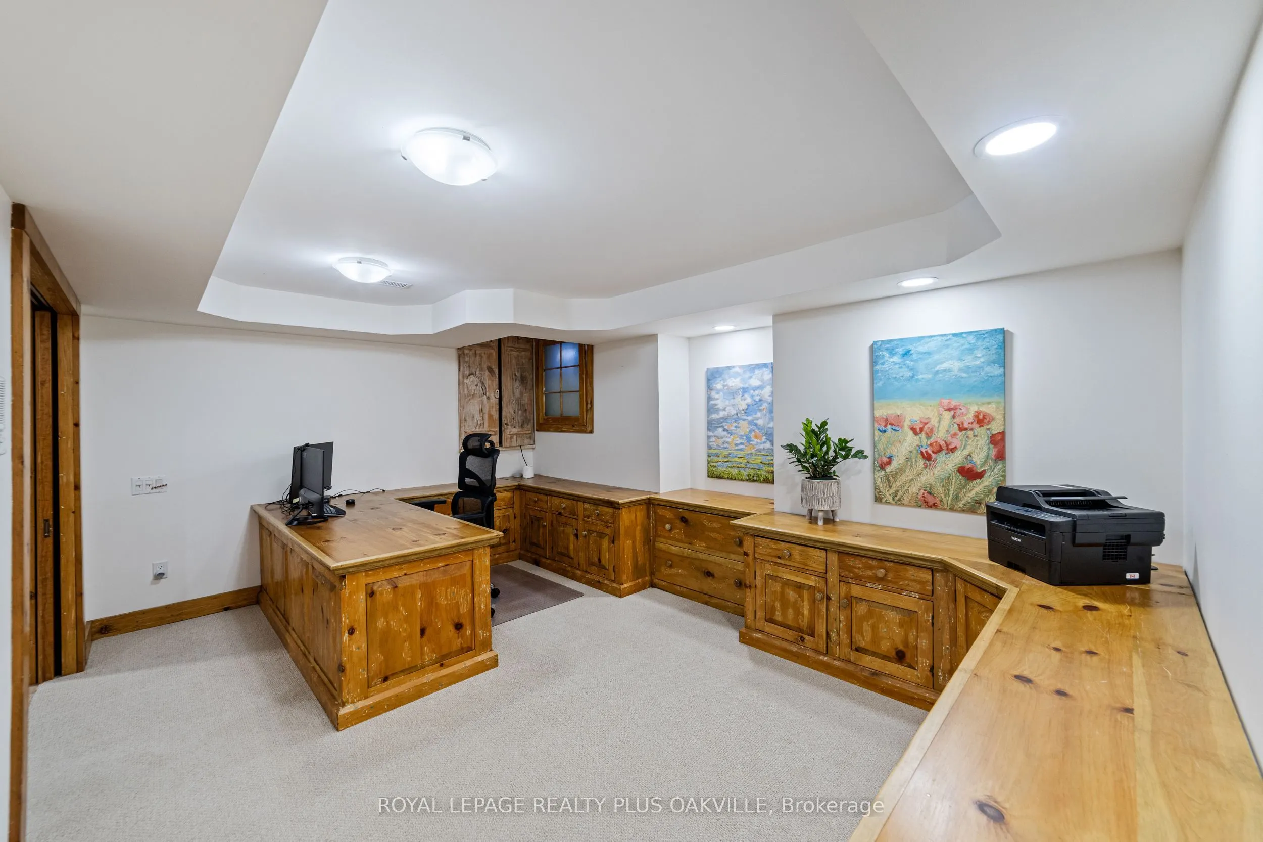 1368 Monks Passage