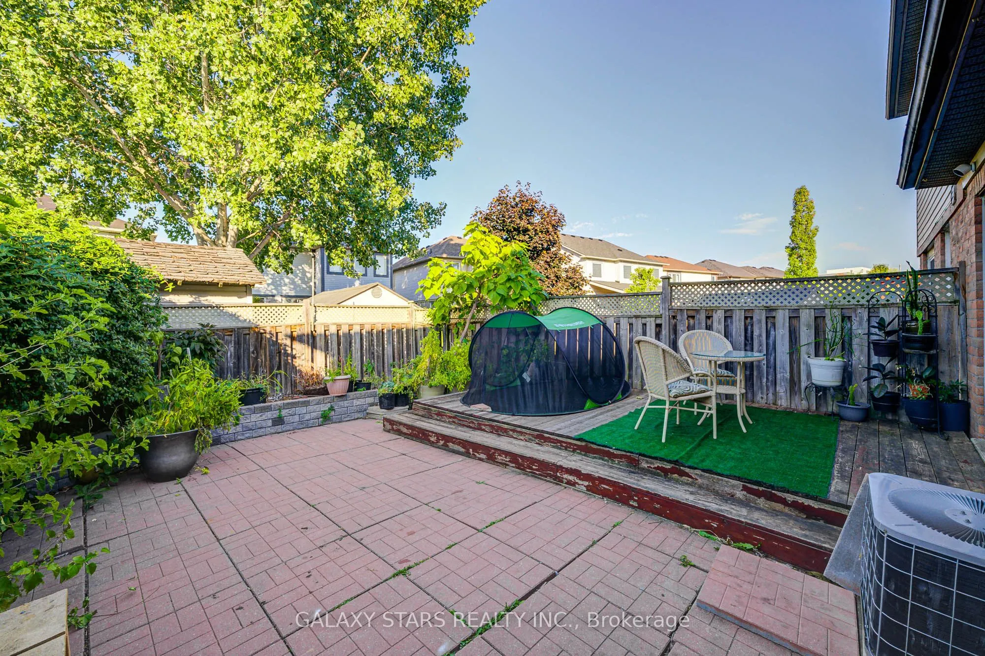 1049 Kennedy Circle