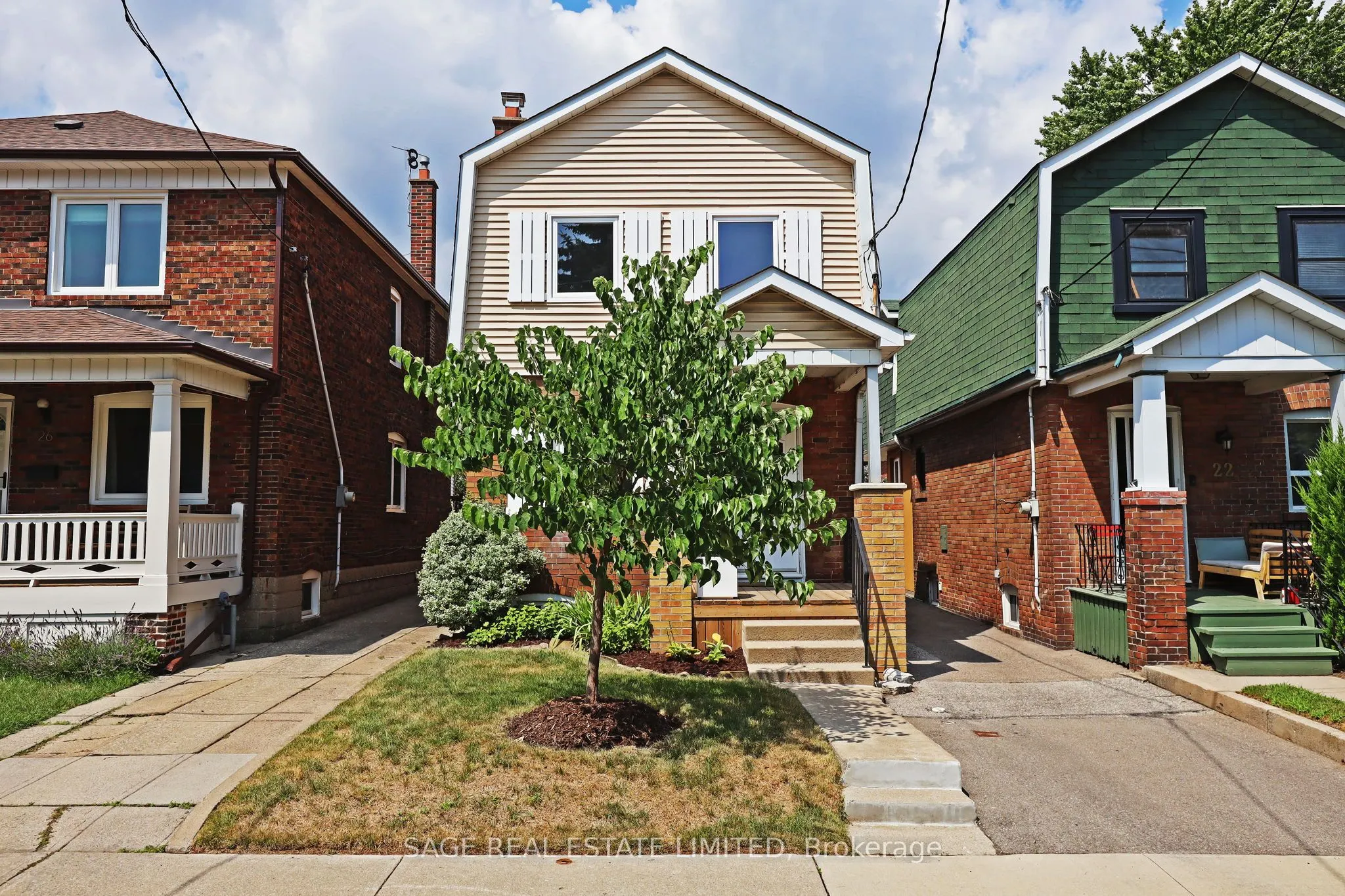 24 Morland Road