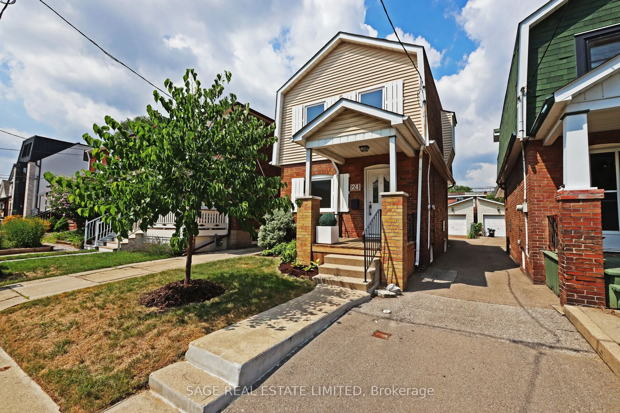24 Morland Road