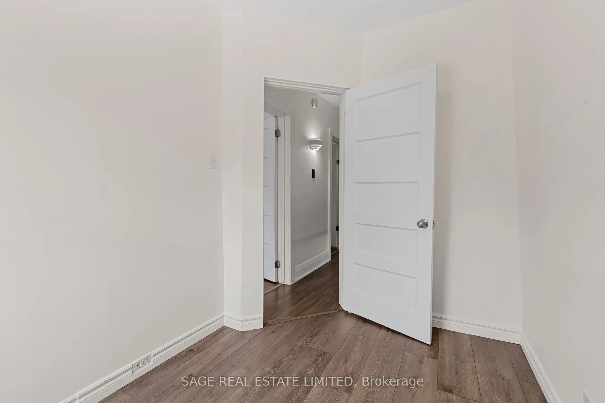 24 Morland Road