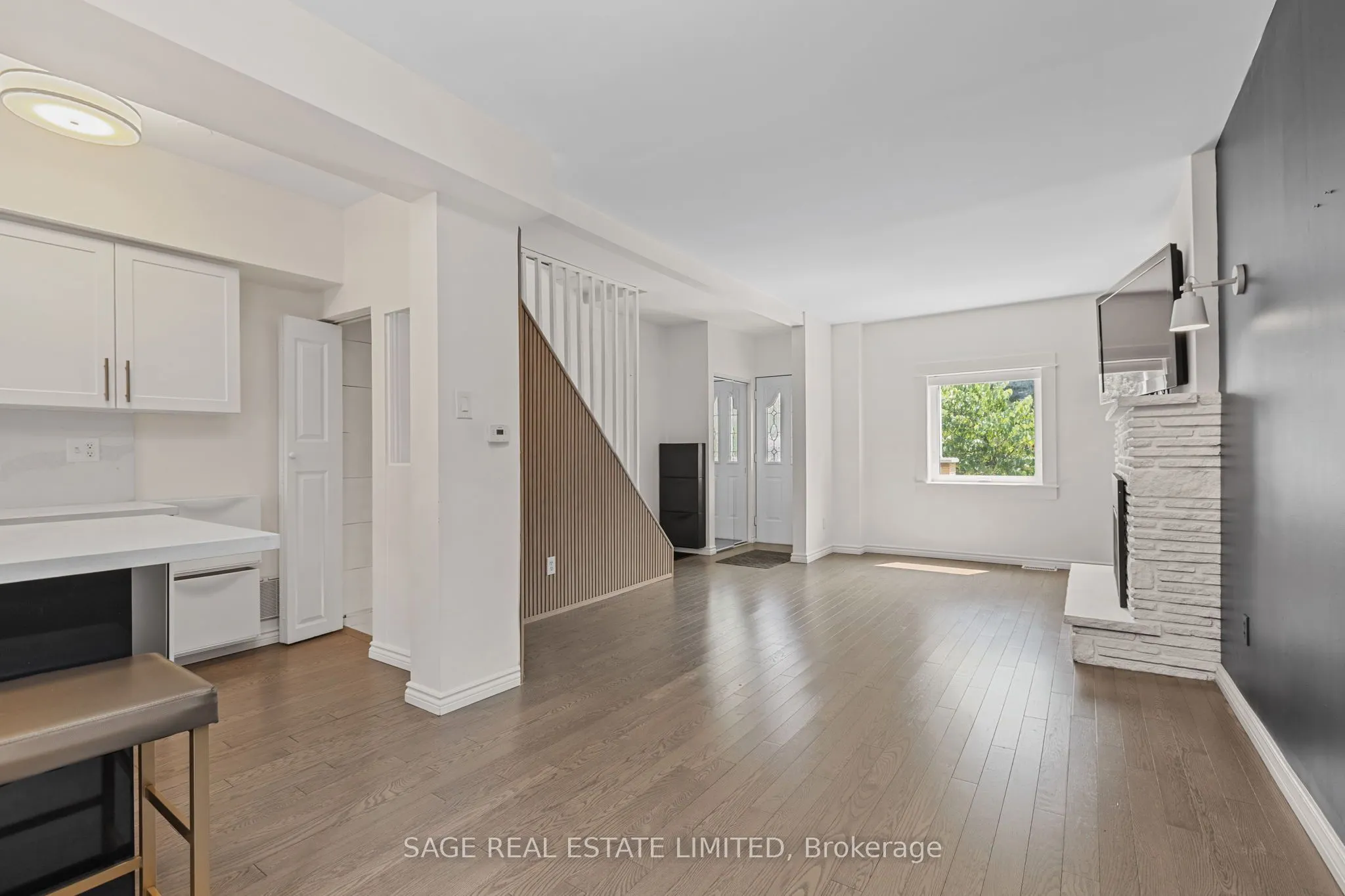 24 Morland Road
