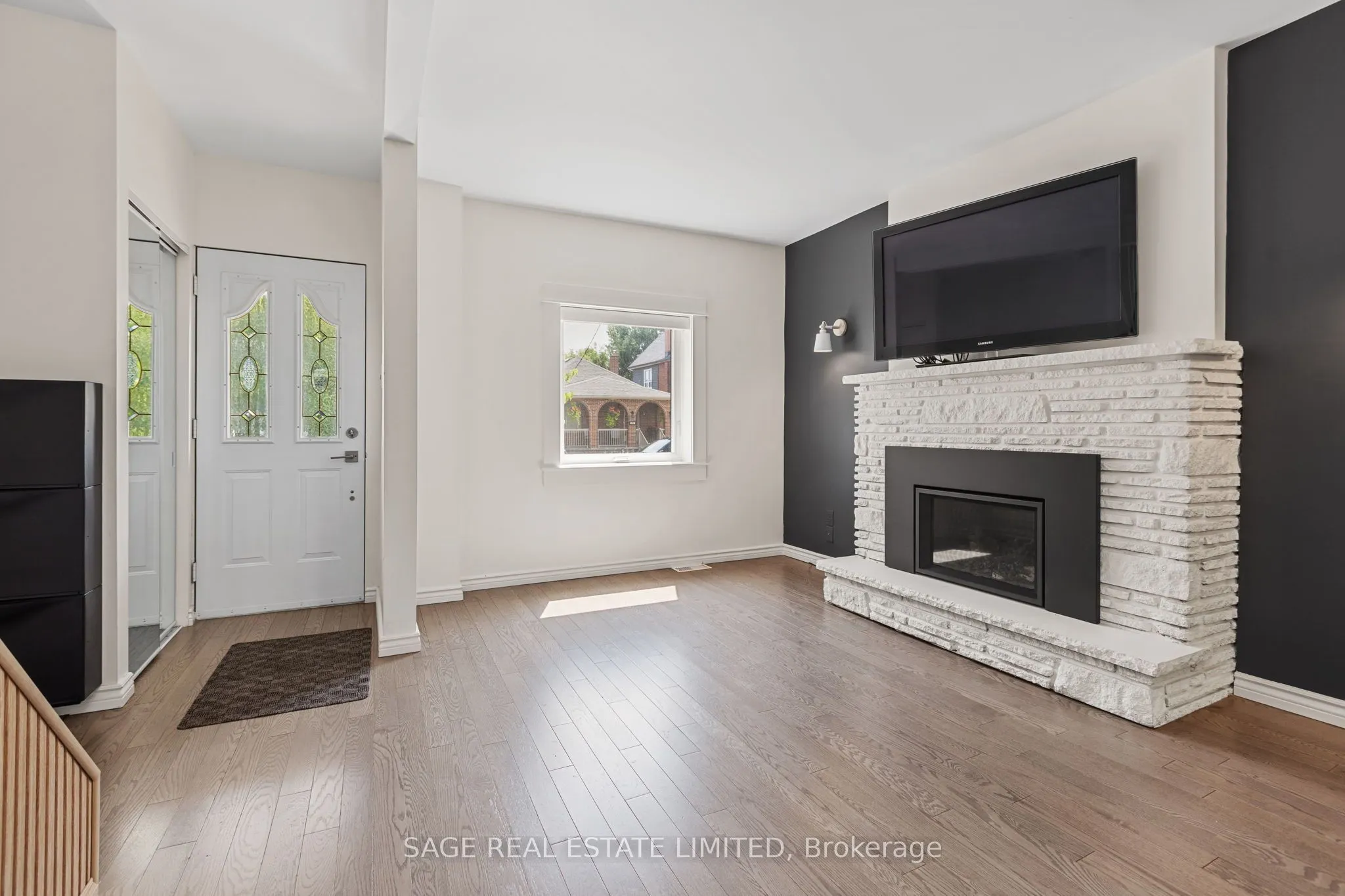 24 Morland Road