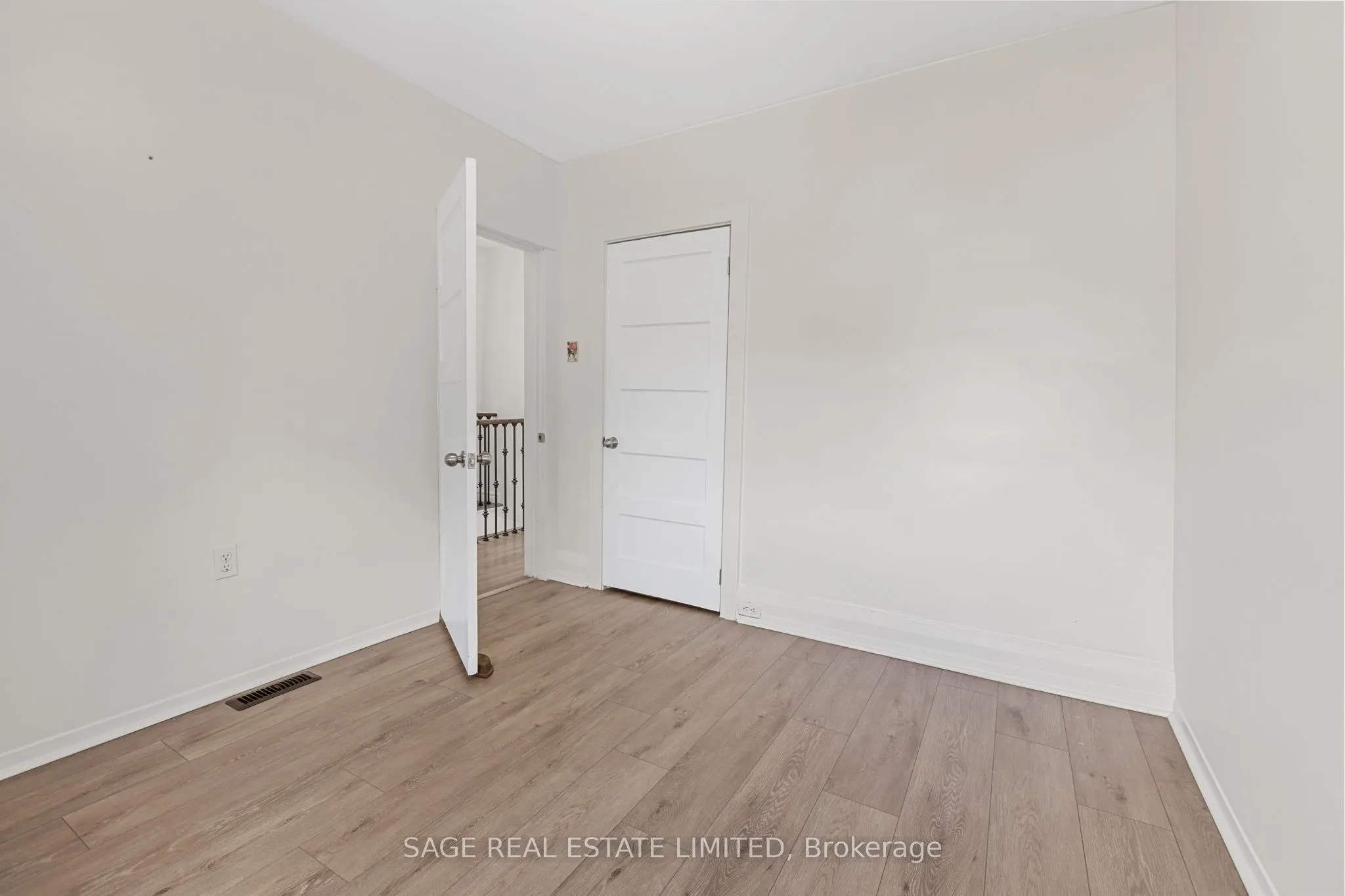 24 Morland Road