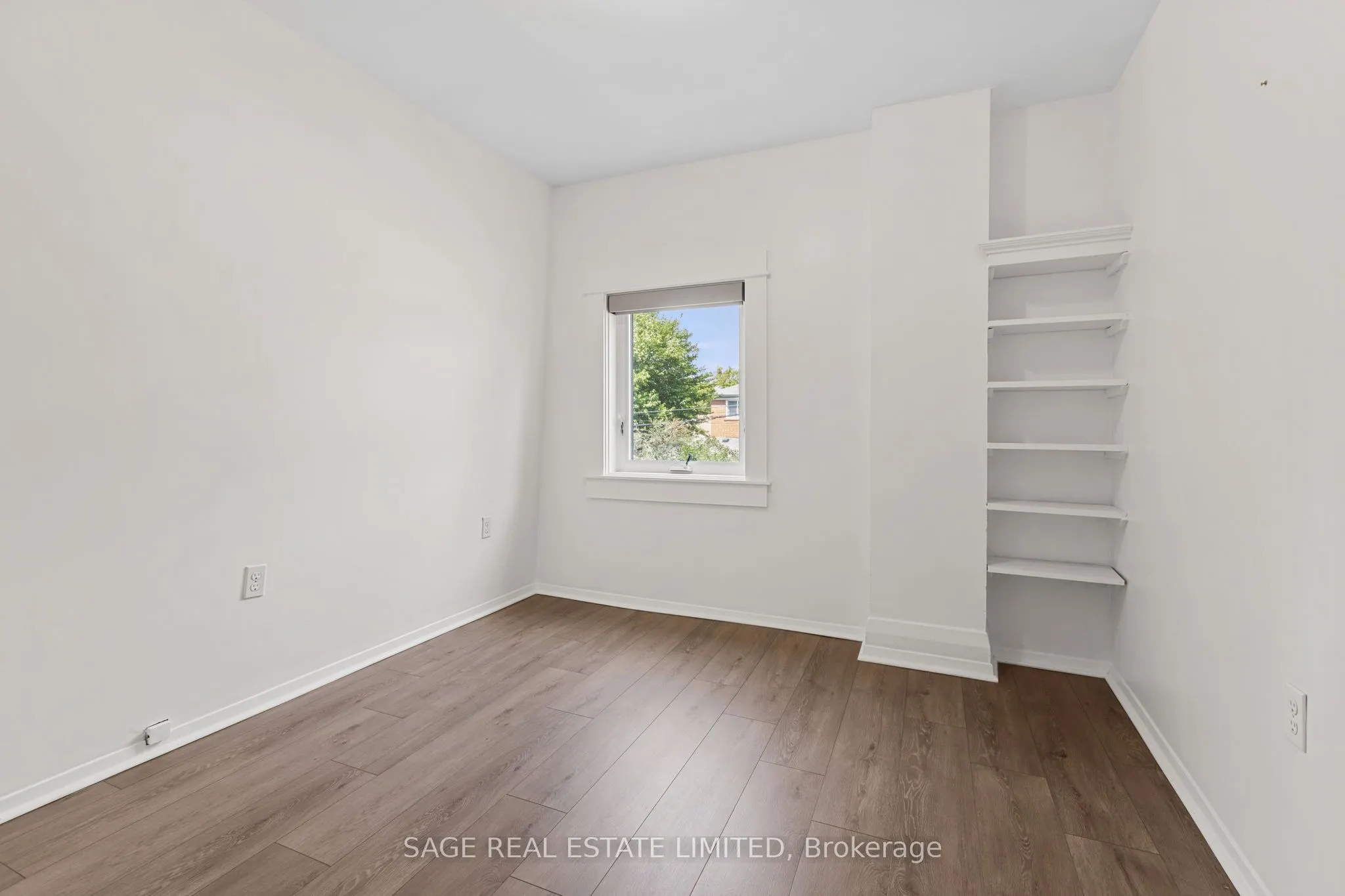 24 Morland Road