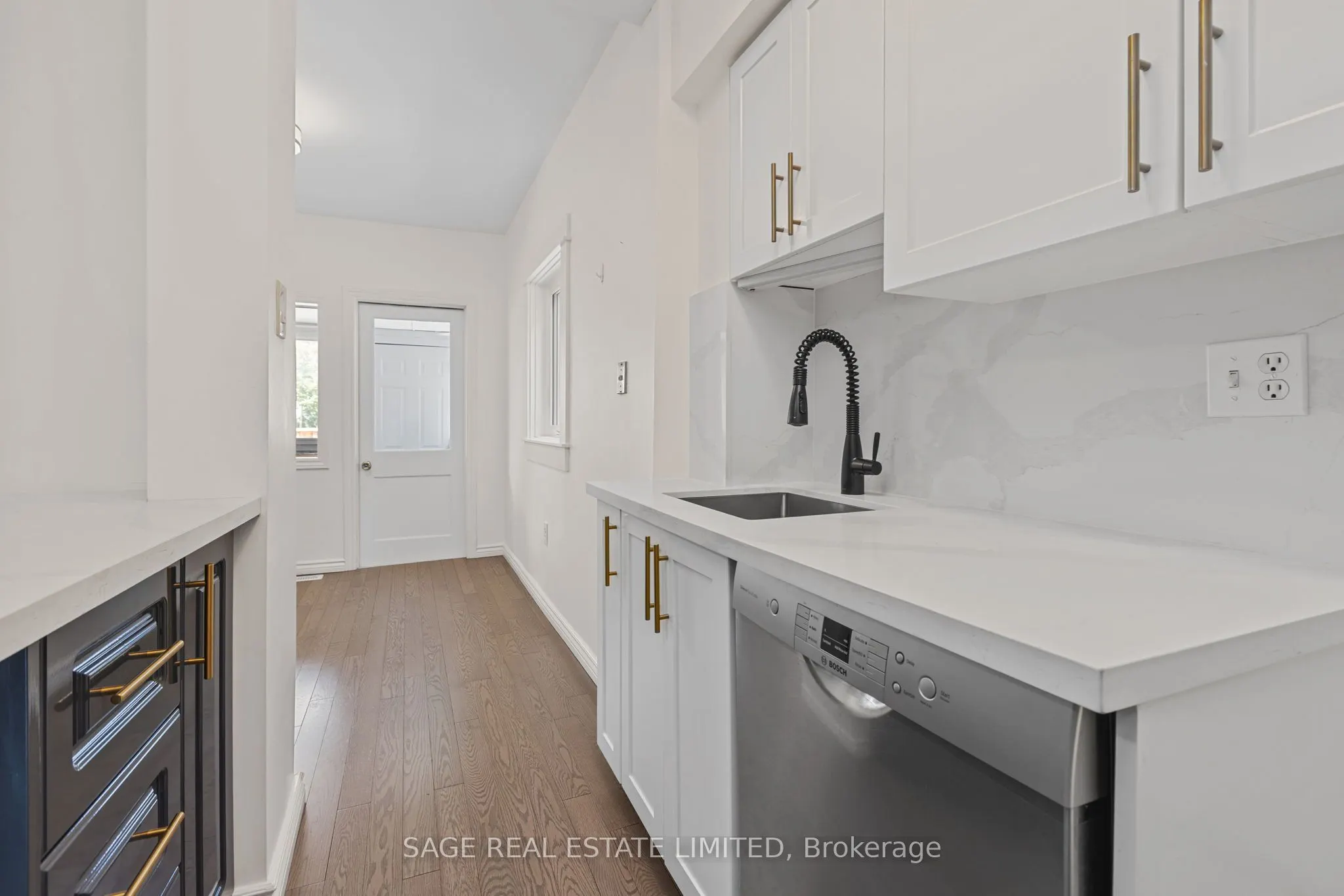 24 Morland Road
