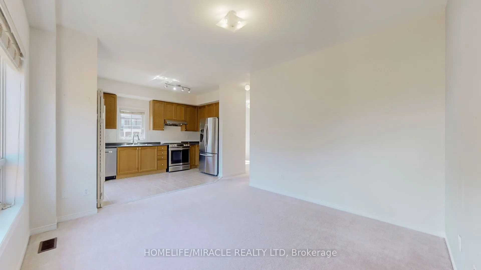 59 Commodore Drive