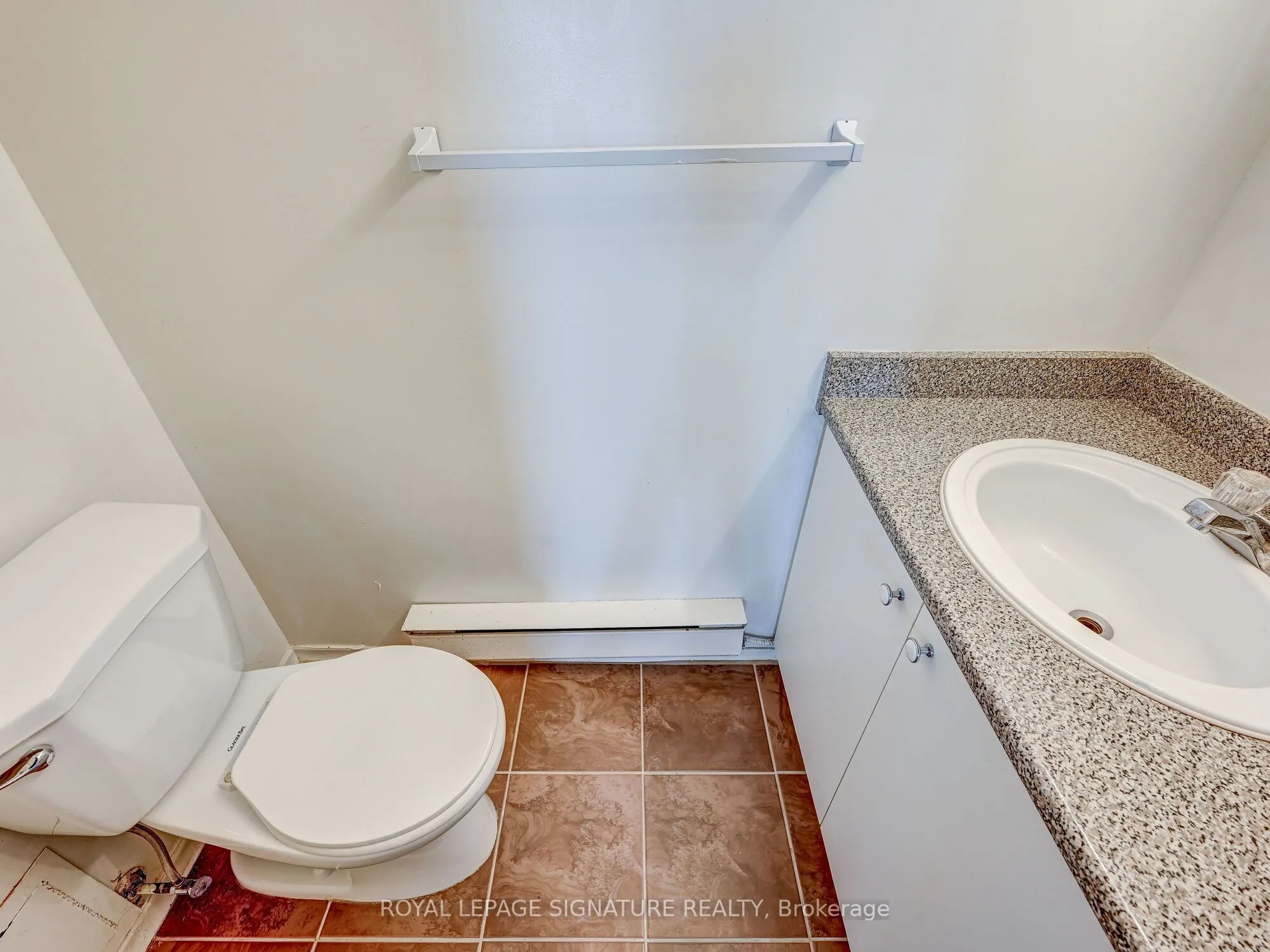 4 Lisa Street, #1411
