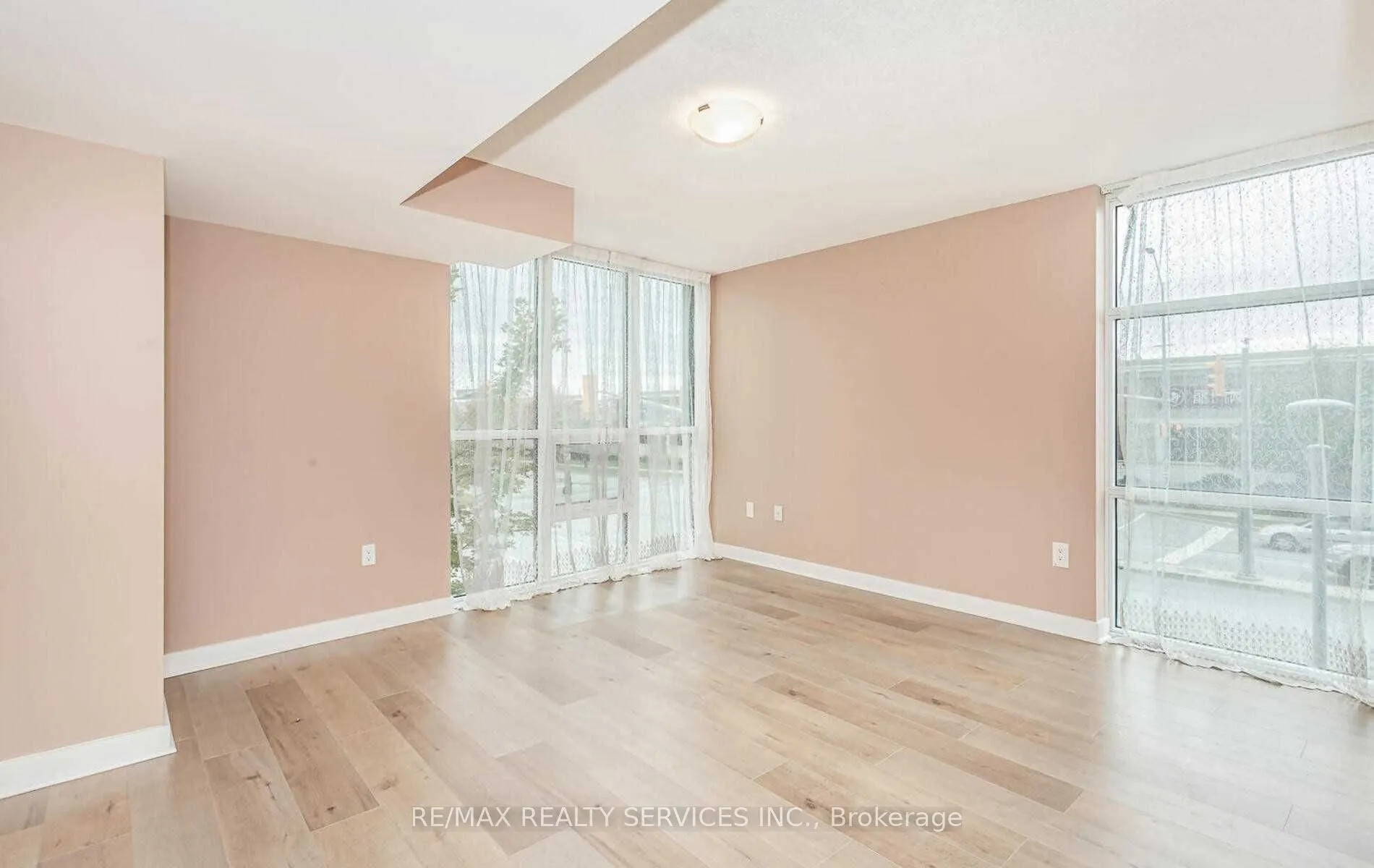 3975 Grand Park Drive, #104