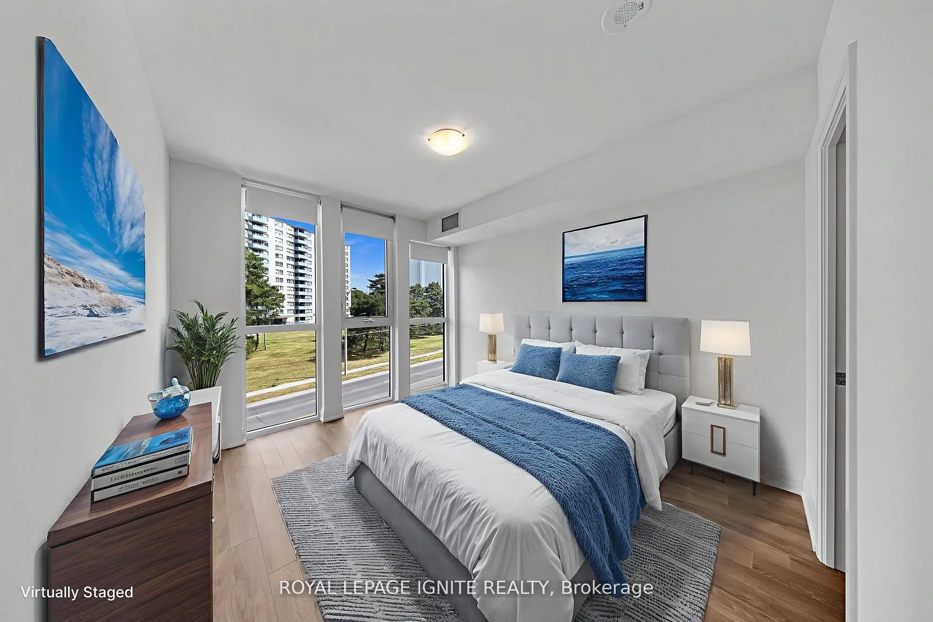 1461 Lawrence Avenue W, #304