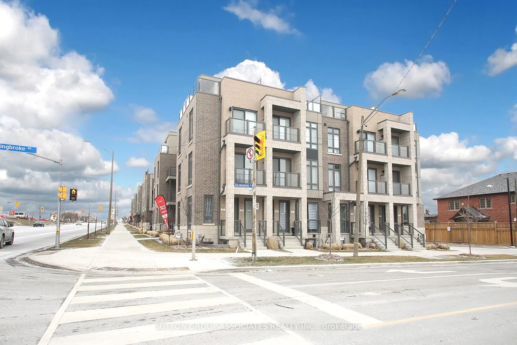 721 Lawrence Avenue W, #82