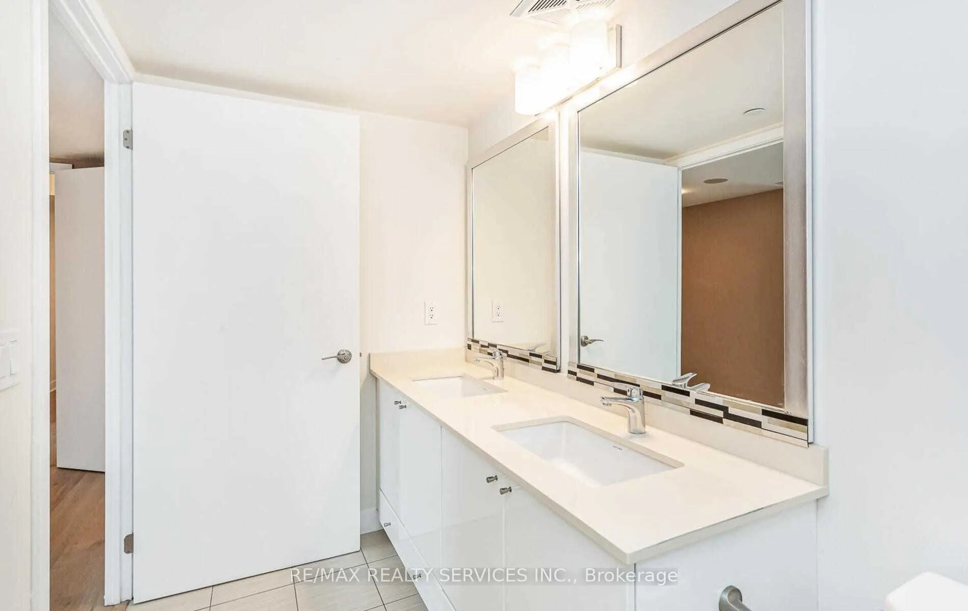 3975 Grand Park Drive, #104