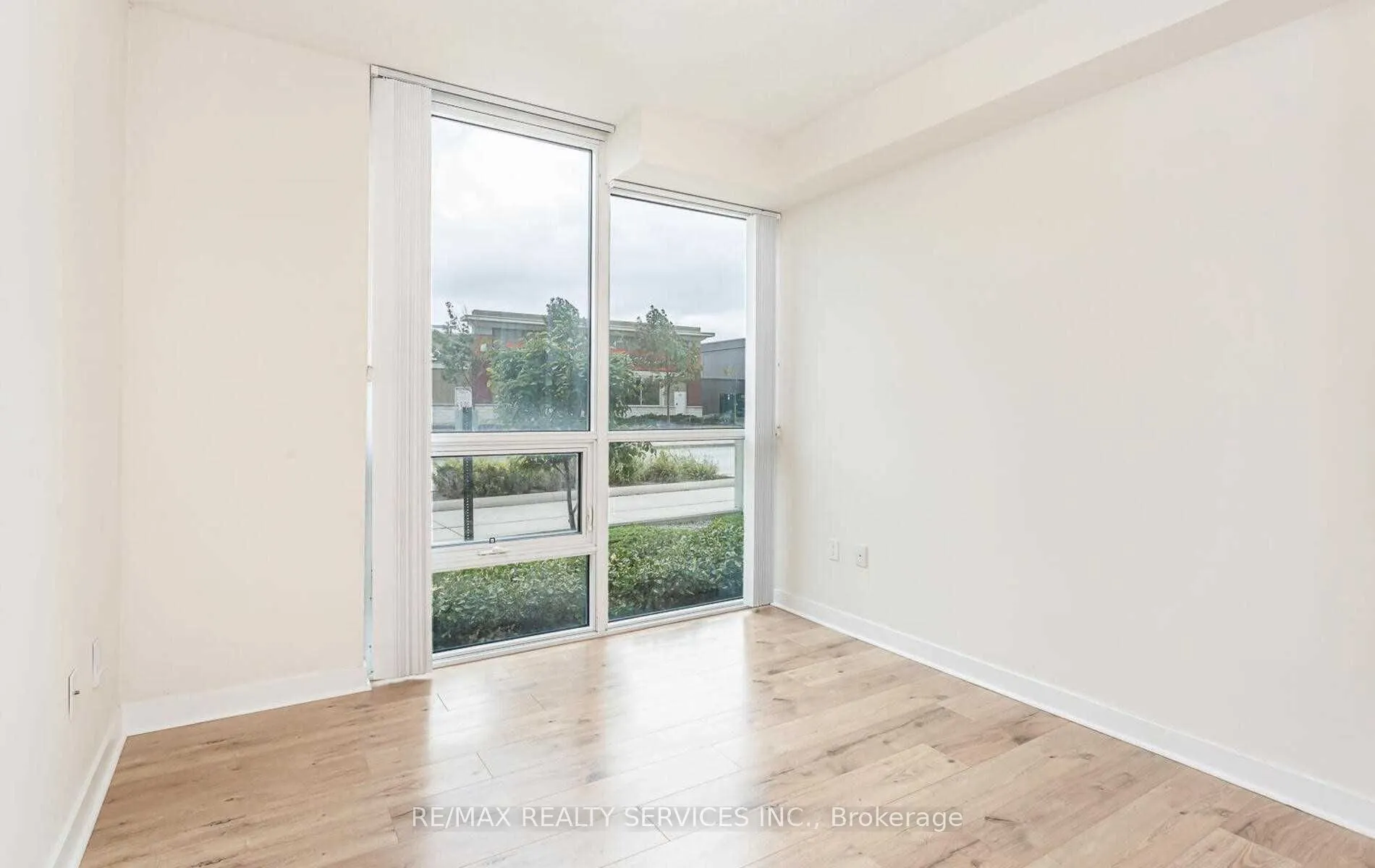 3975 Grand Park Drive, #104
